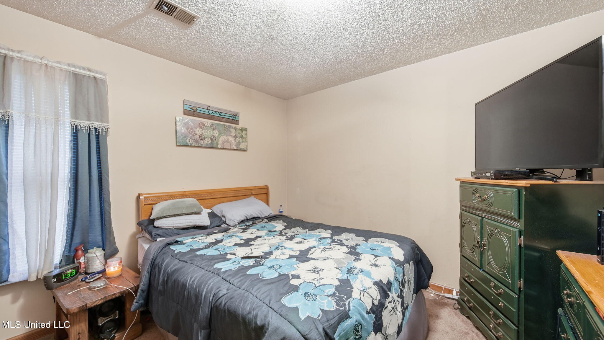 1174 Coldwater Street Property Photo 18