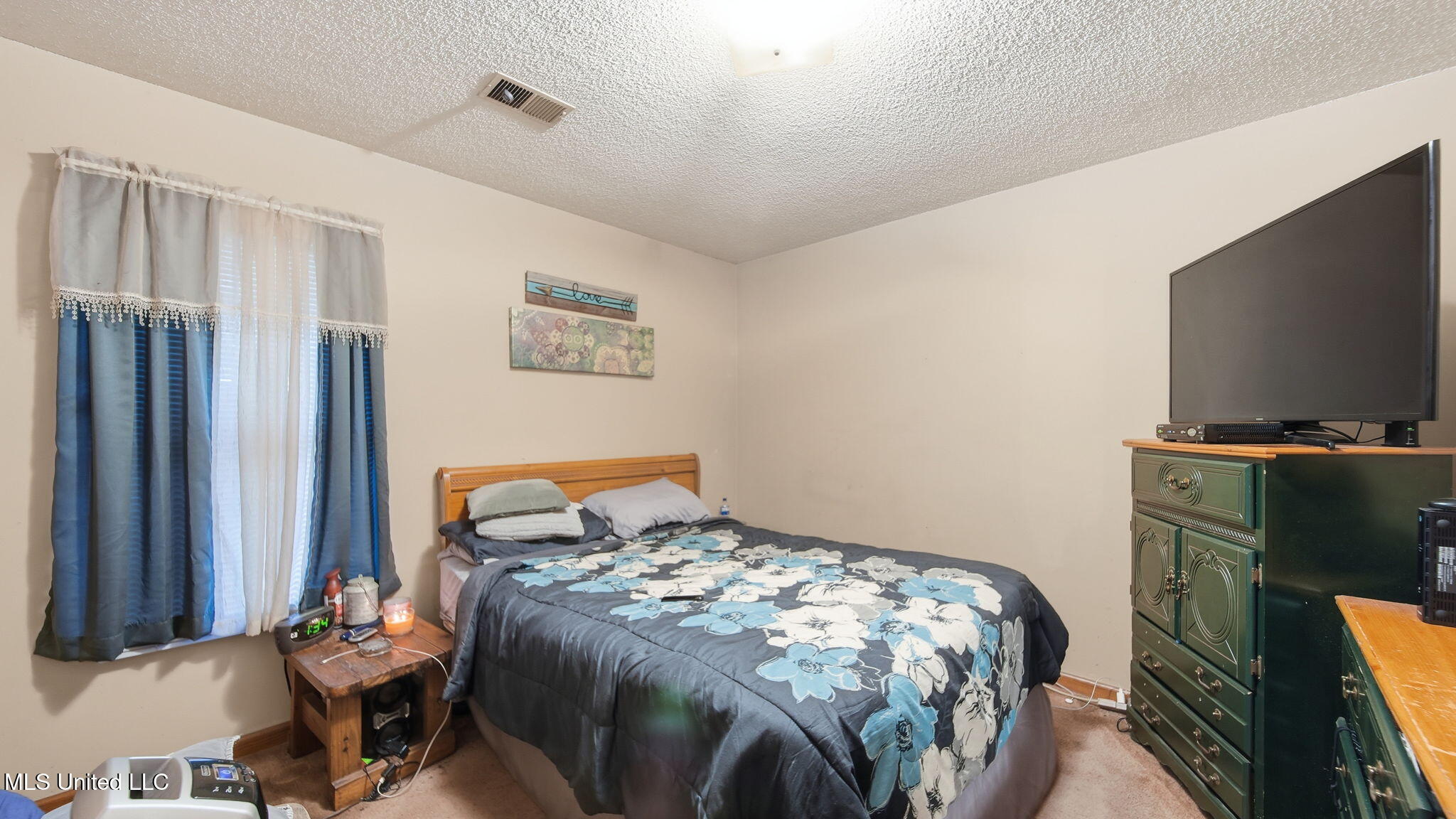 1174 Coldwater Street Property Photo 19