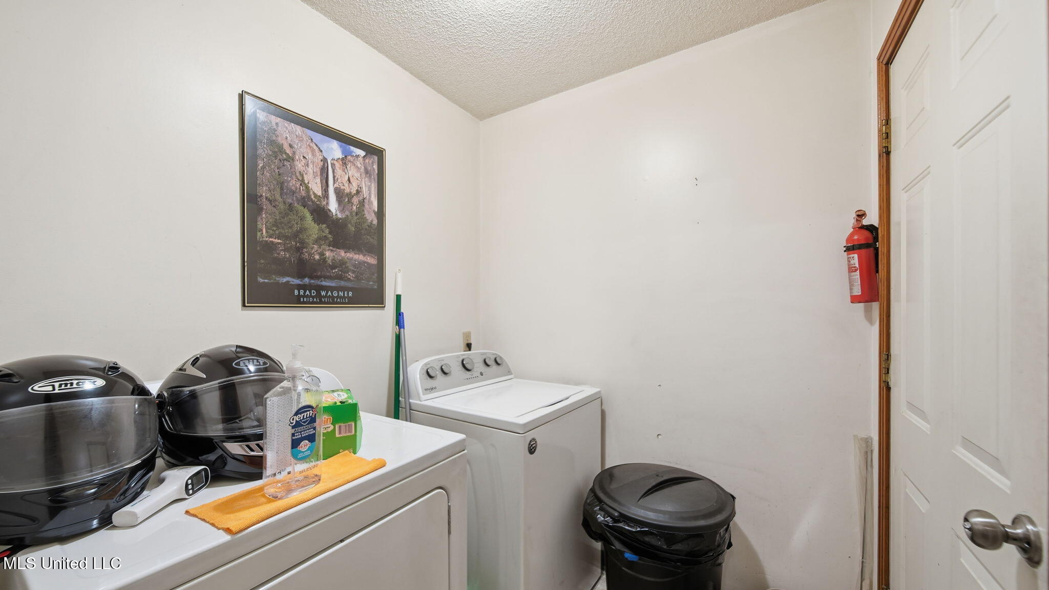 1174 Coldwater Street Property Photo 21