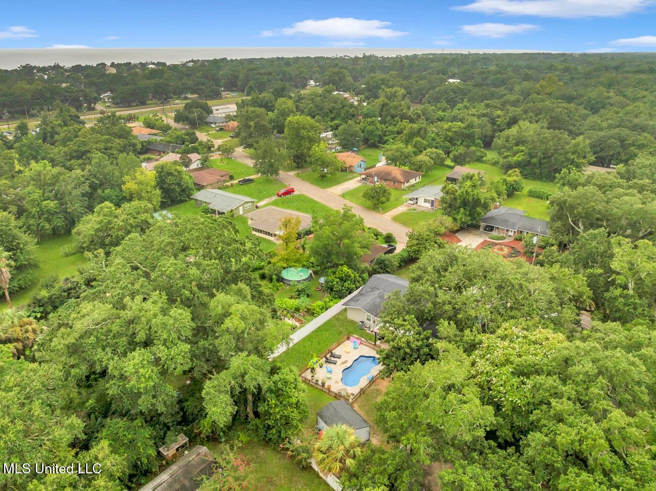 120 Shady Grove Avenue Property Photo 2