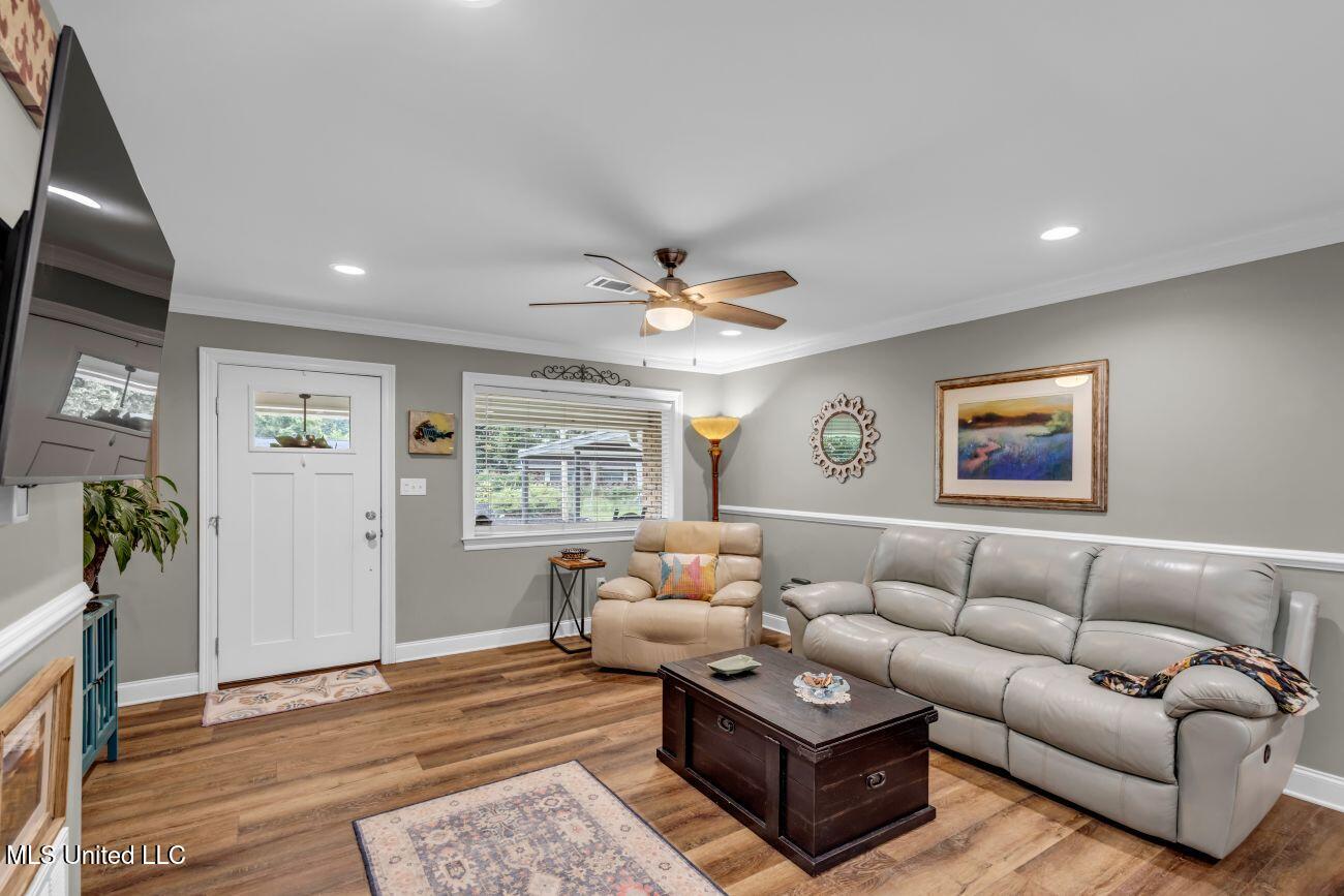 120 Shady Grove Avenue Property Photo 12