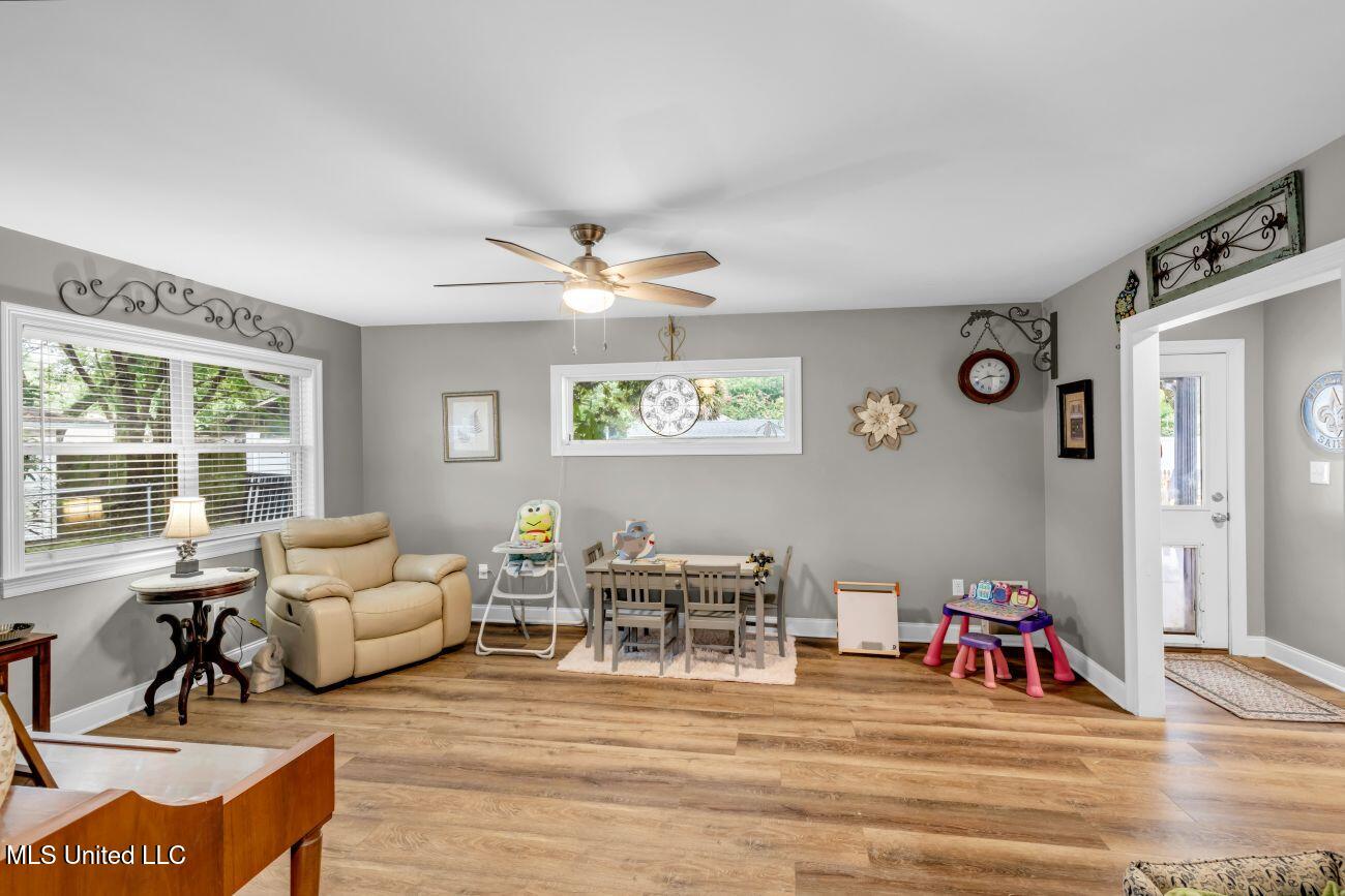 120 Shady Grove Avenue Property Photo 16