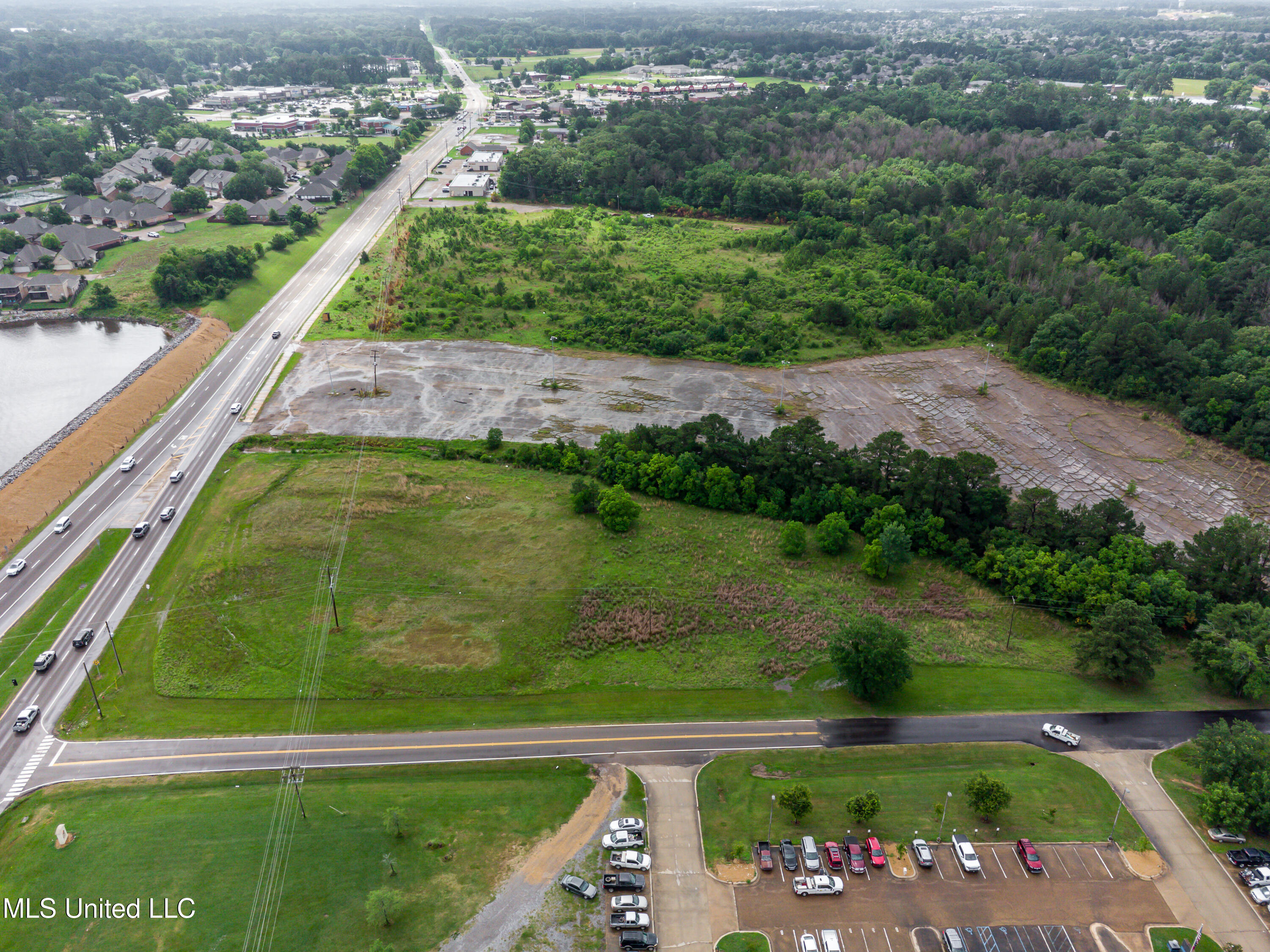 1808 Spillway Road Property Photo 19