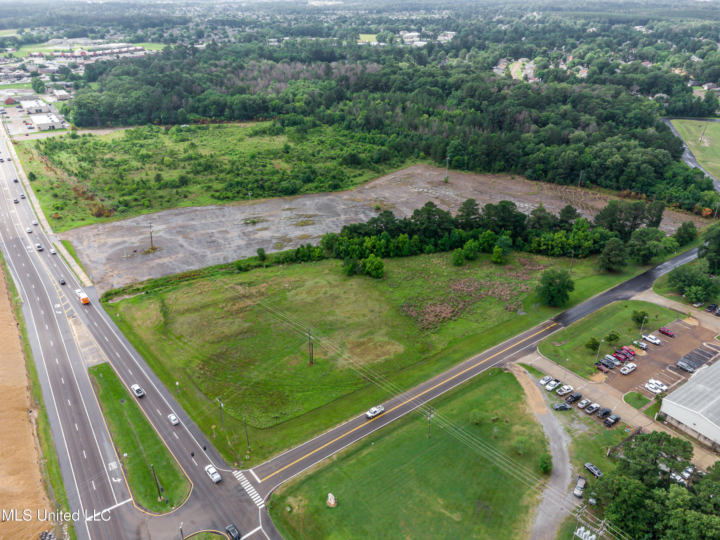 1808 Spillway Road Property Photo 20