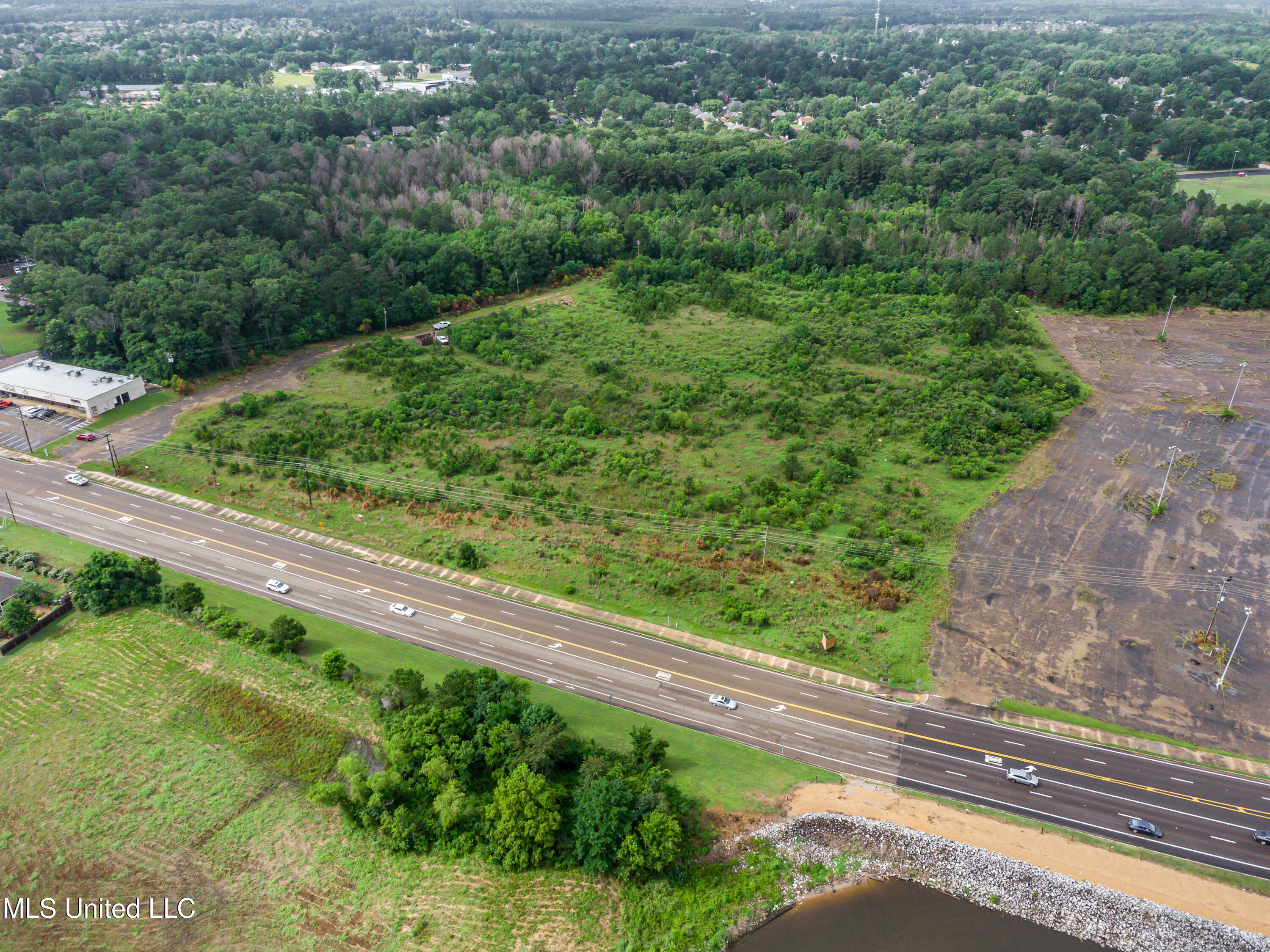 1808 Spillway Road Property Photo 26