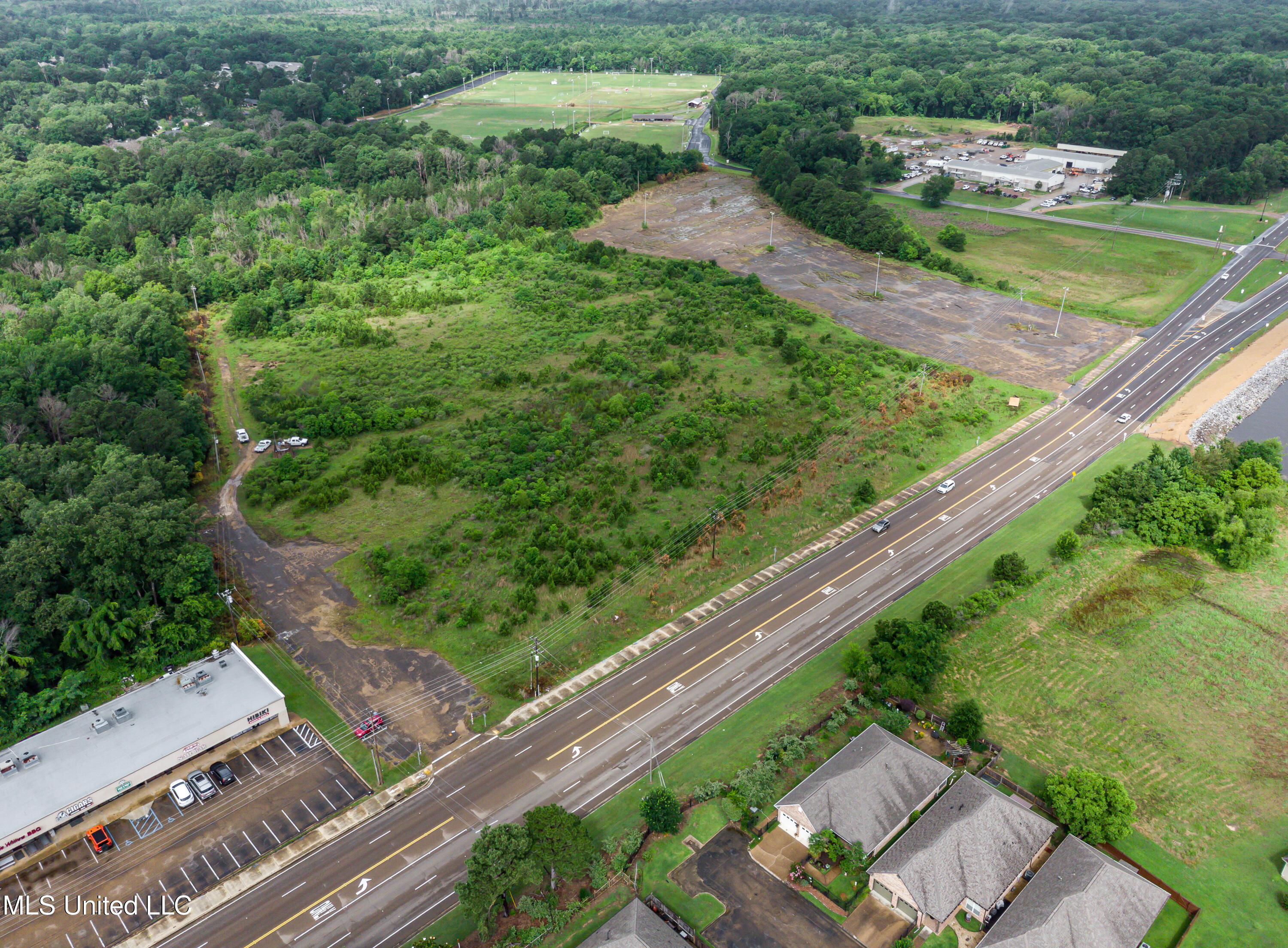 1808 Spillway Road Property Photo 27