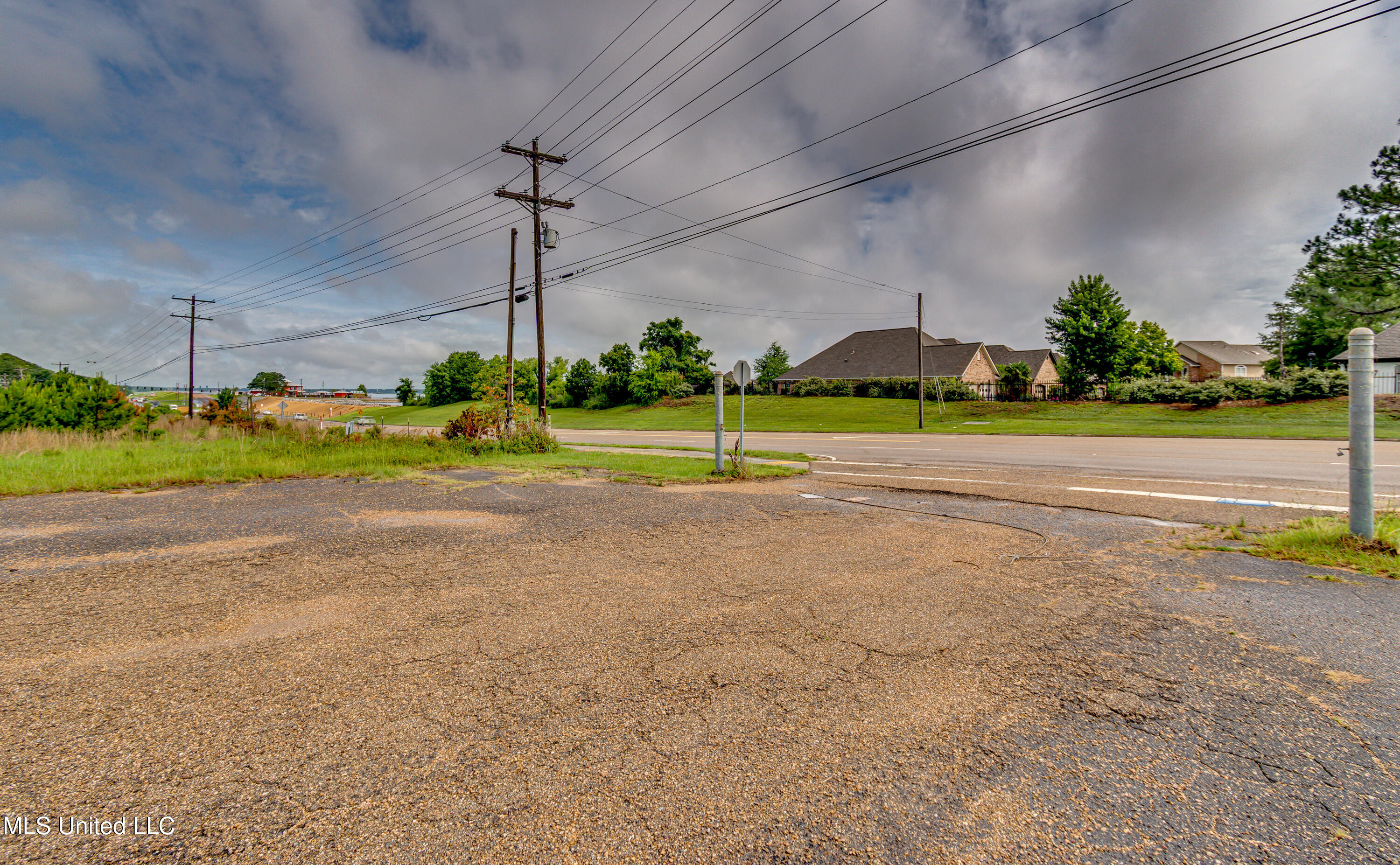 1808 Spillway Road Property Photo 40