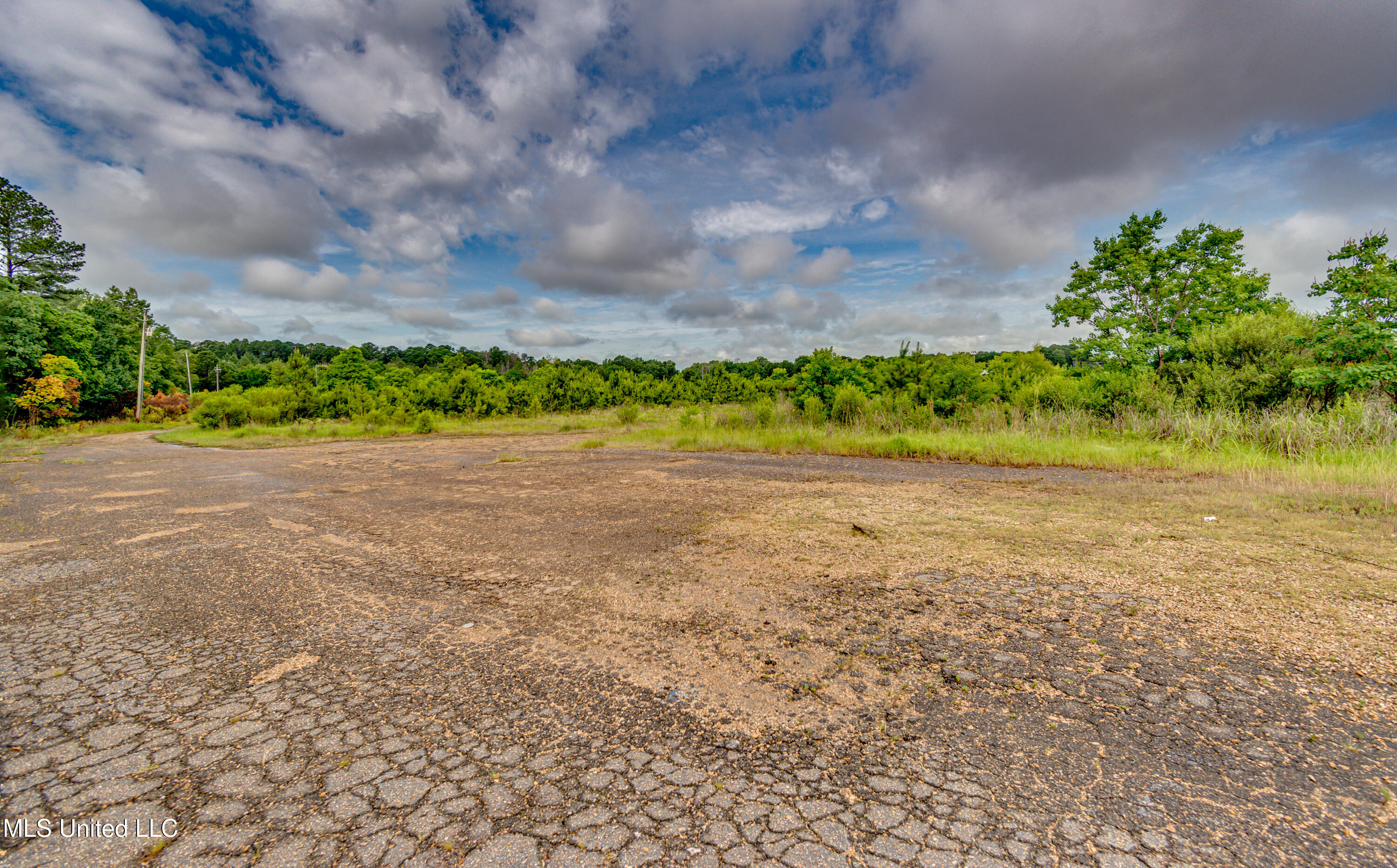 1808 Spillway Road Property Photo 41