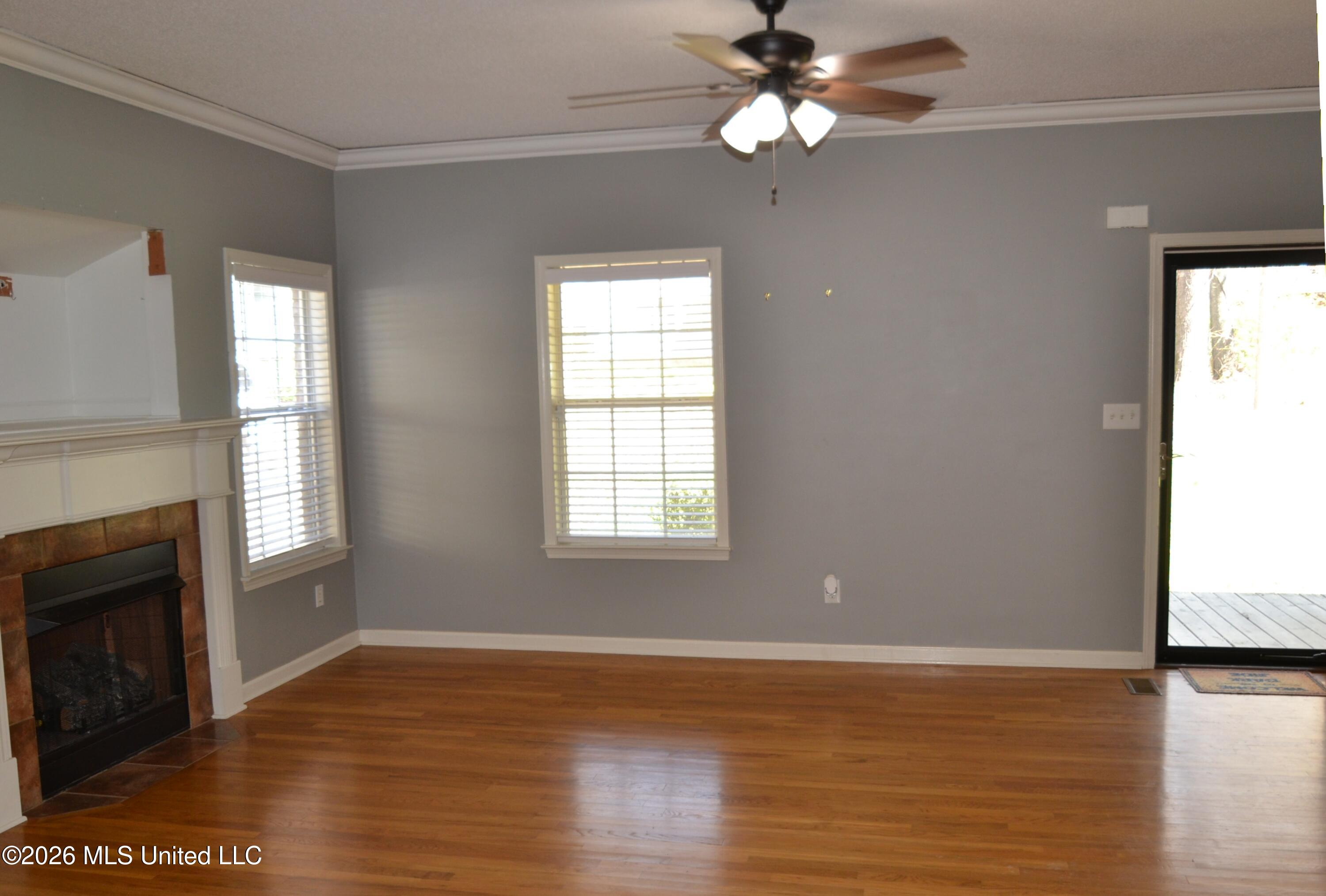 7523 Dogwood Lane Property Photo 6