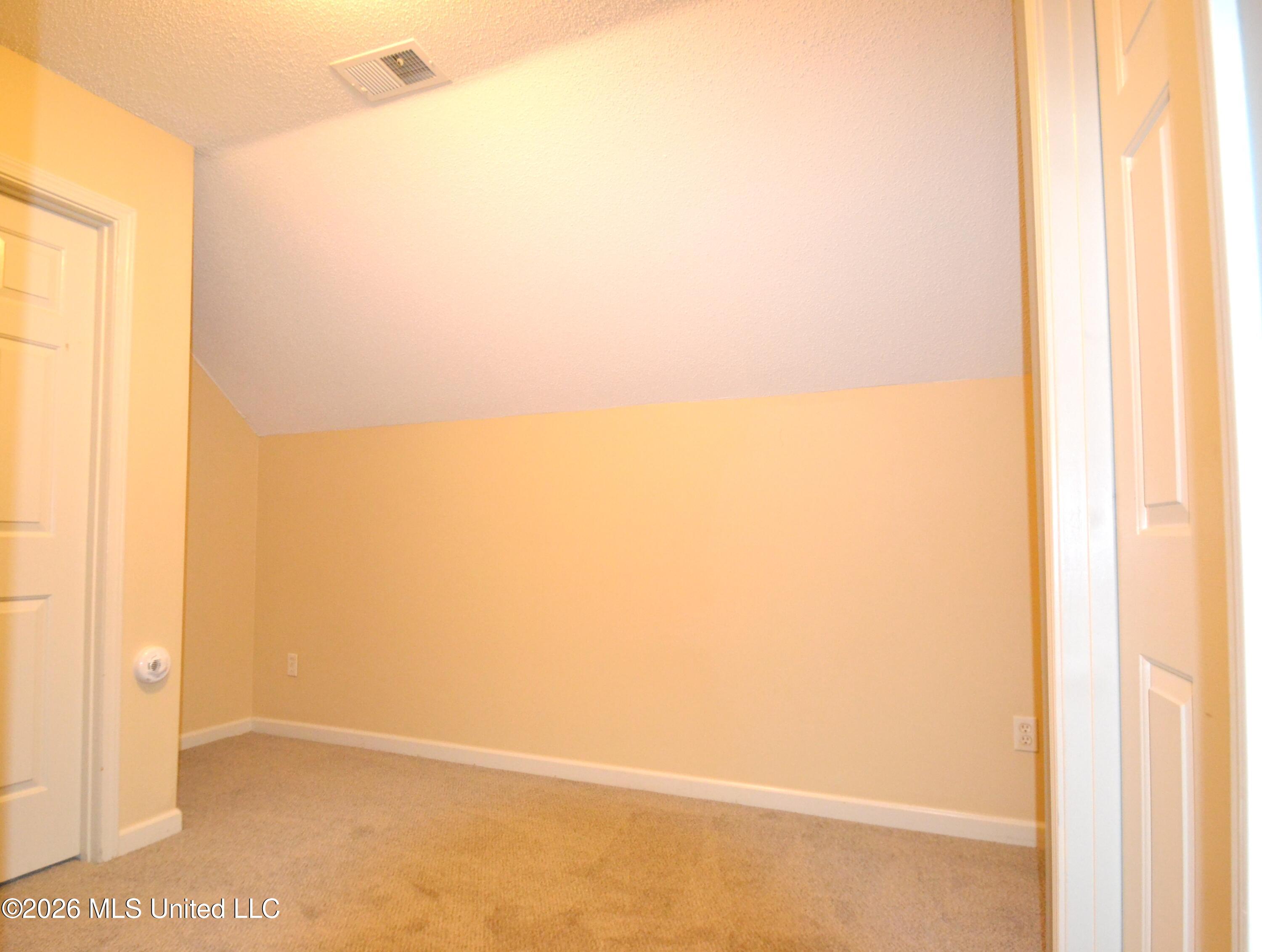 7523 Dogwood Lane Property Photo 15