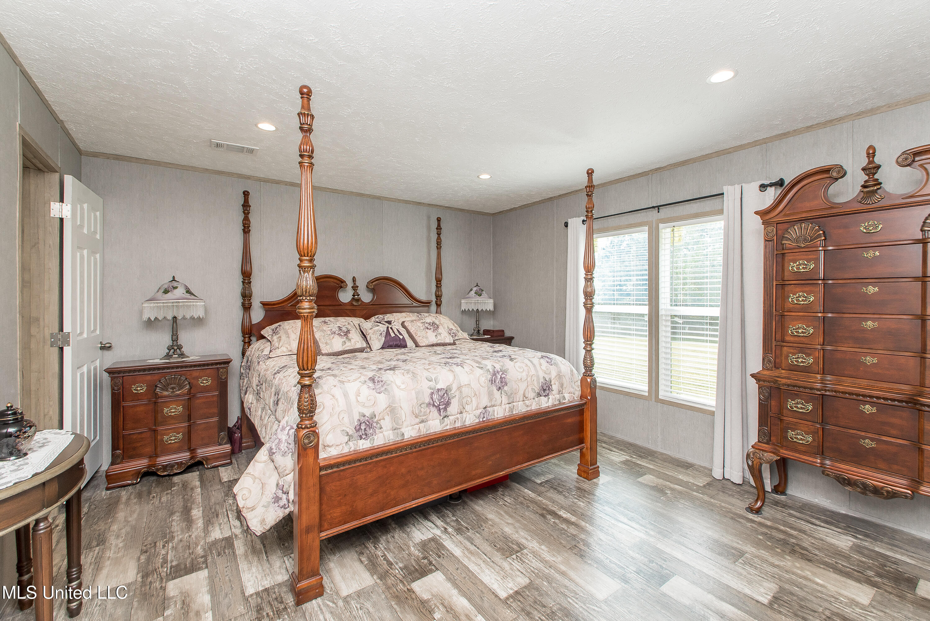 24 Tom Warner Road Property Photo 13
