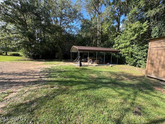 518 W Oak Street Property Photo 23