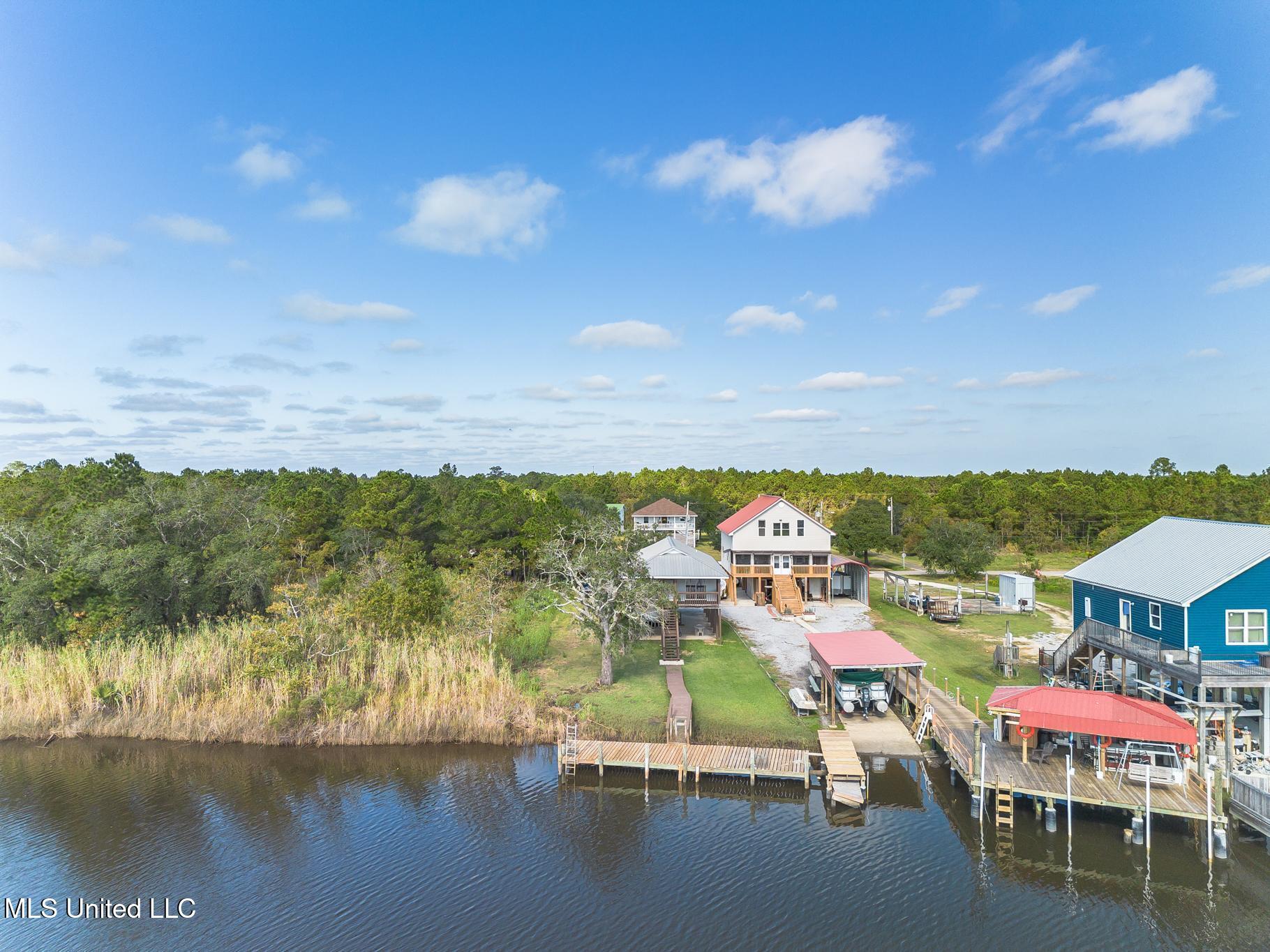 11156 E Bayou View Drive Property Photo 6