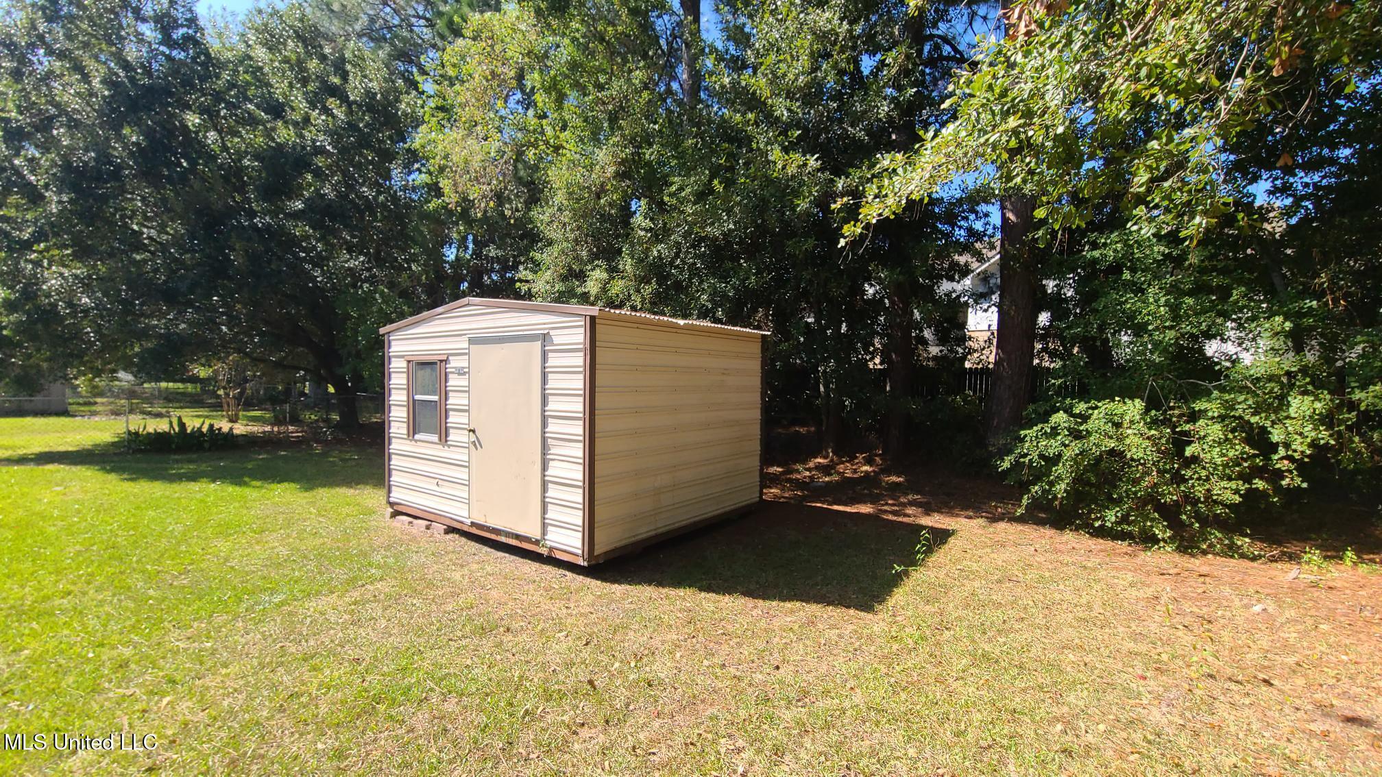 511 Octave Street Property Photo 9