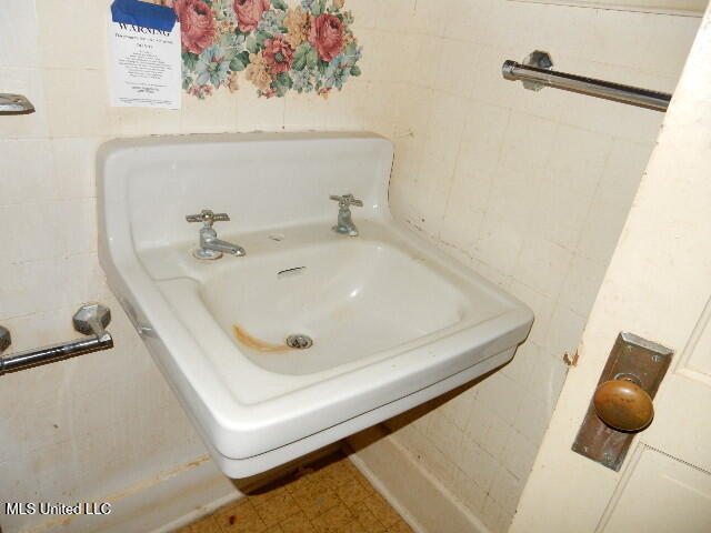 203 Scott Street Property Photo 31