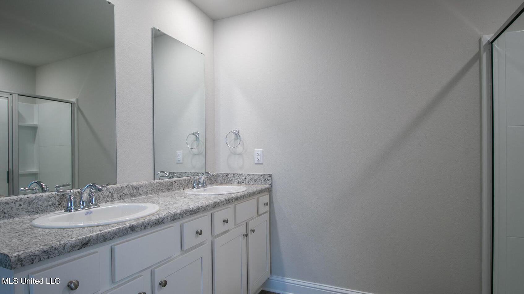 45 Monarch Drive Property Photo 11