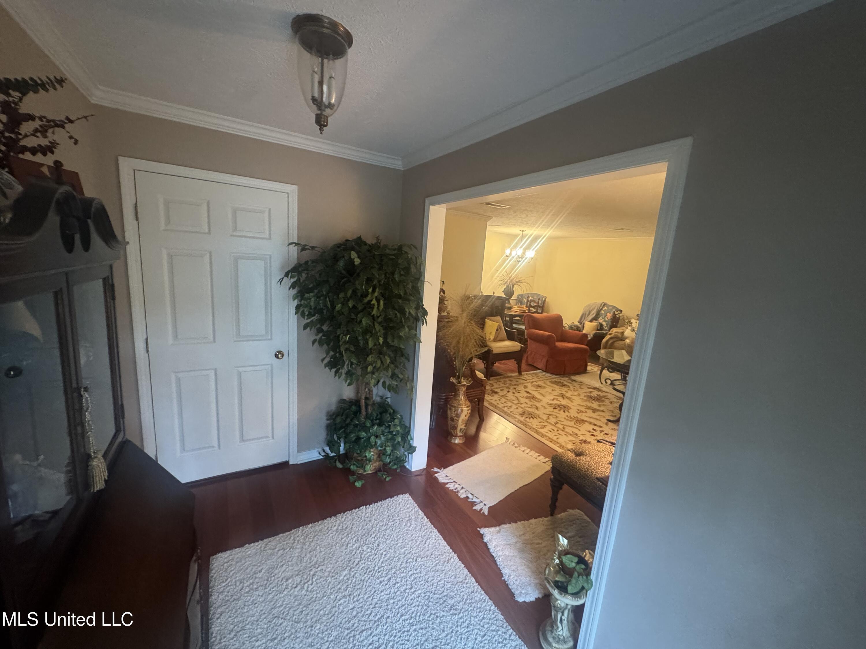 5216 Meadow Oaks Park Drive Property Photo 26