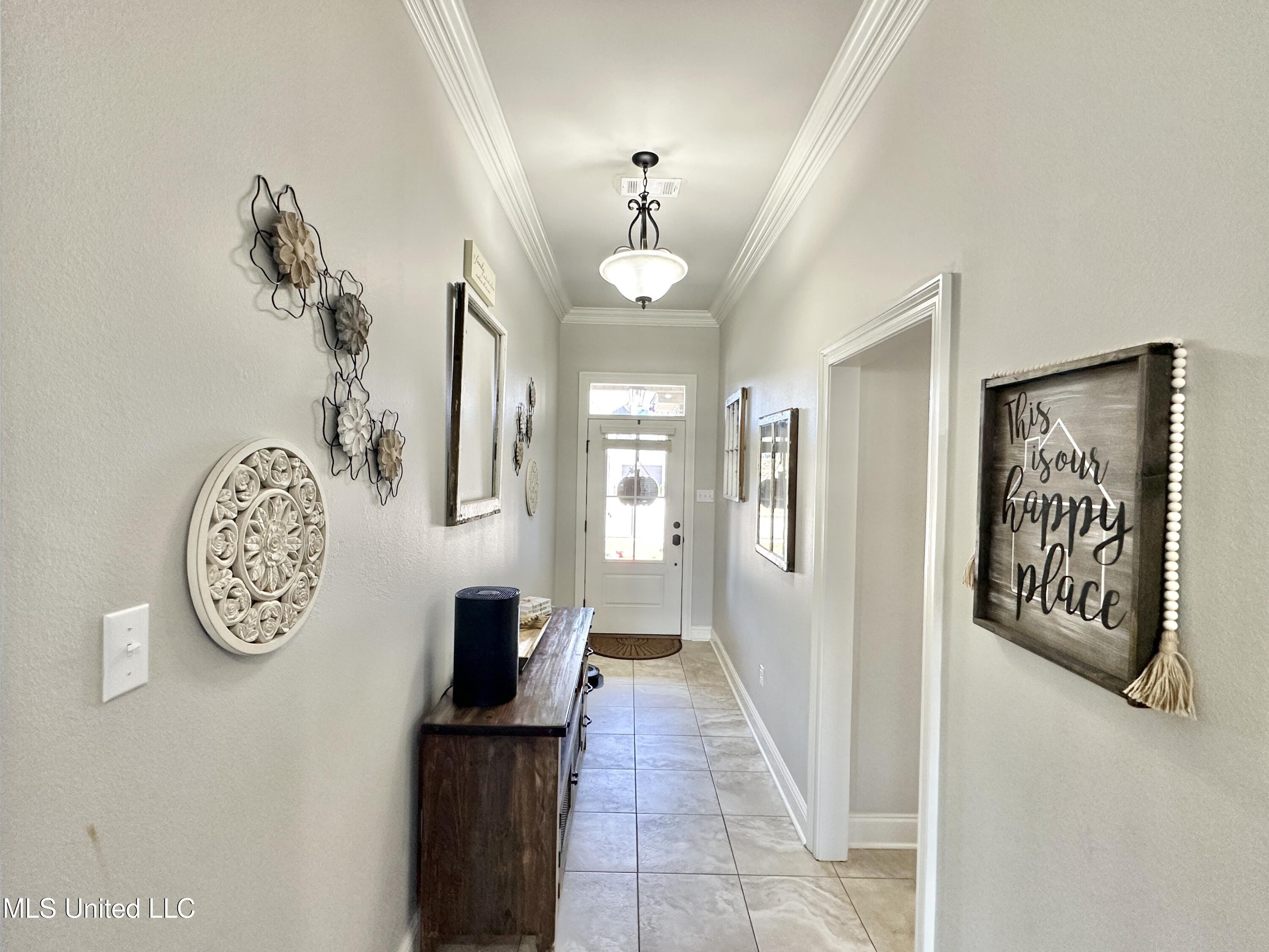 13349 Marys Way Property Photo 5