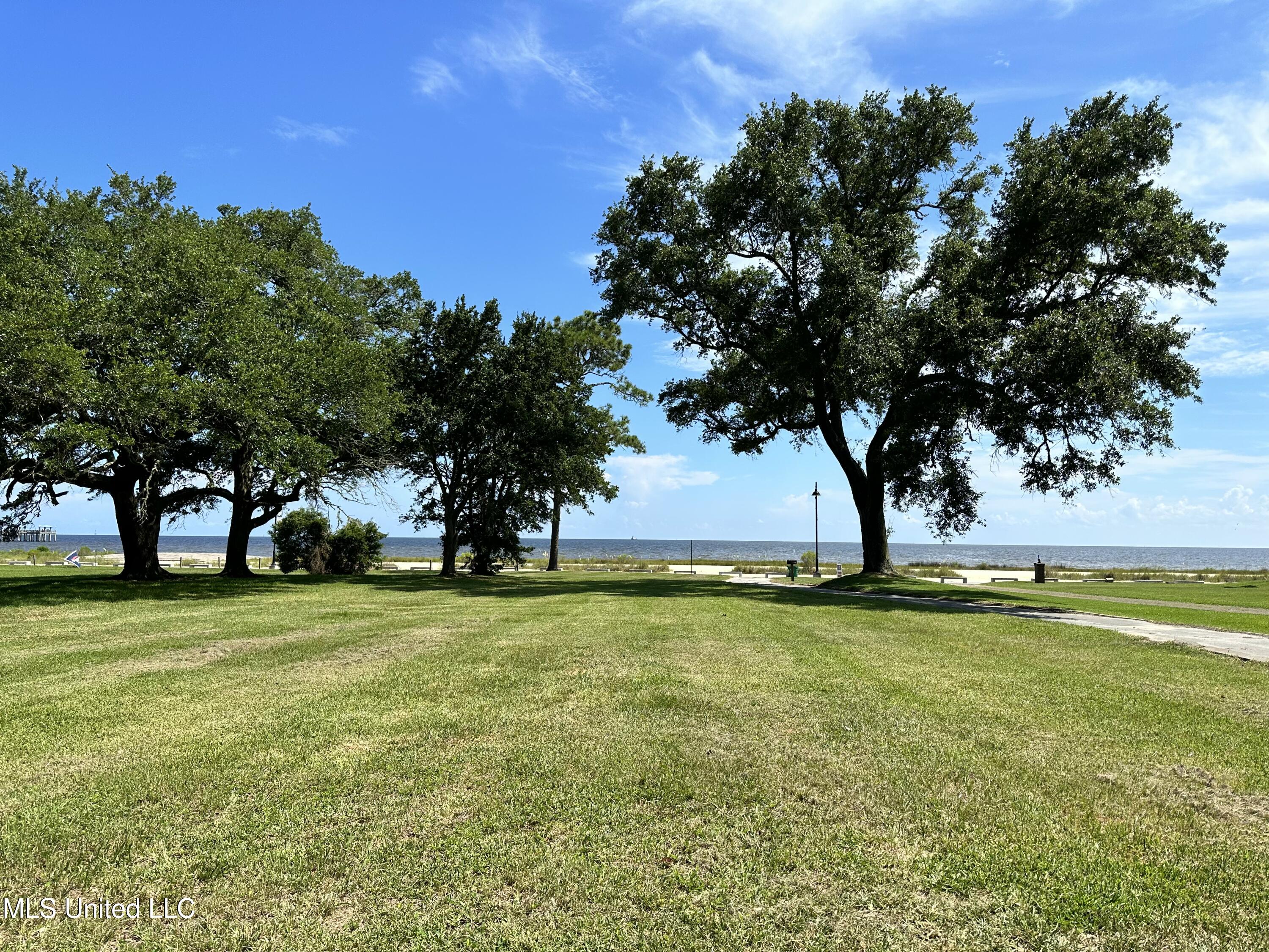 2507 Beach Boulevard Property Photo 1
