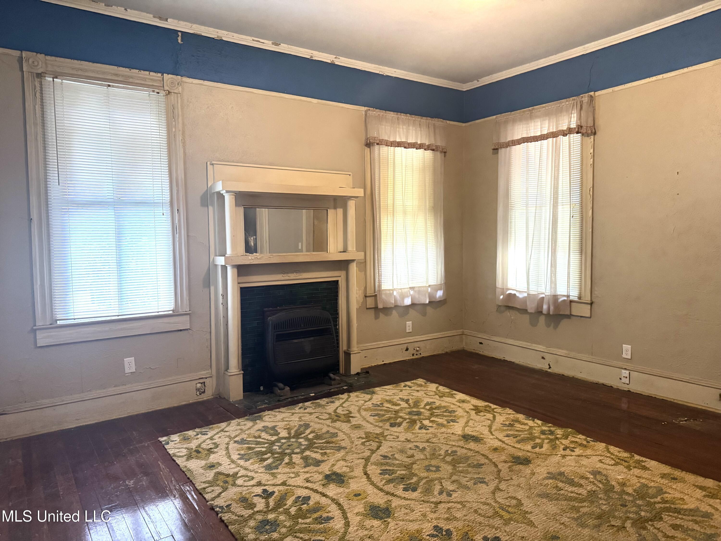 4219 Bellview Avenue Property Photo 6