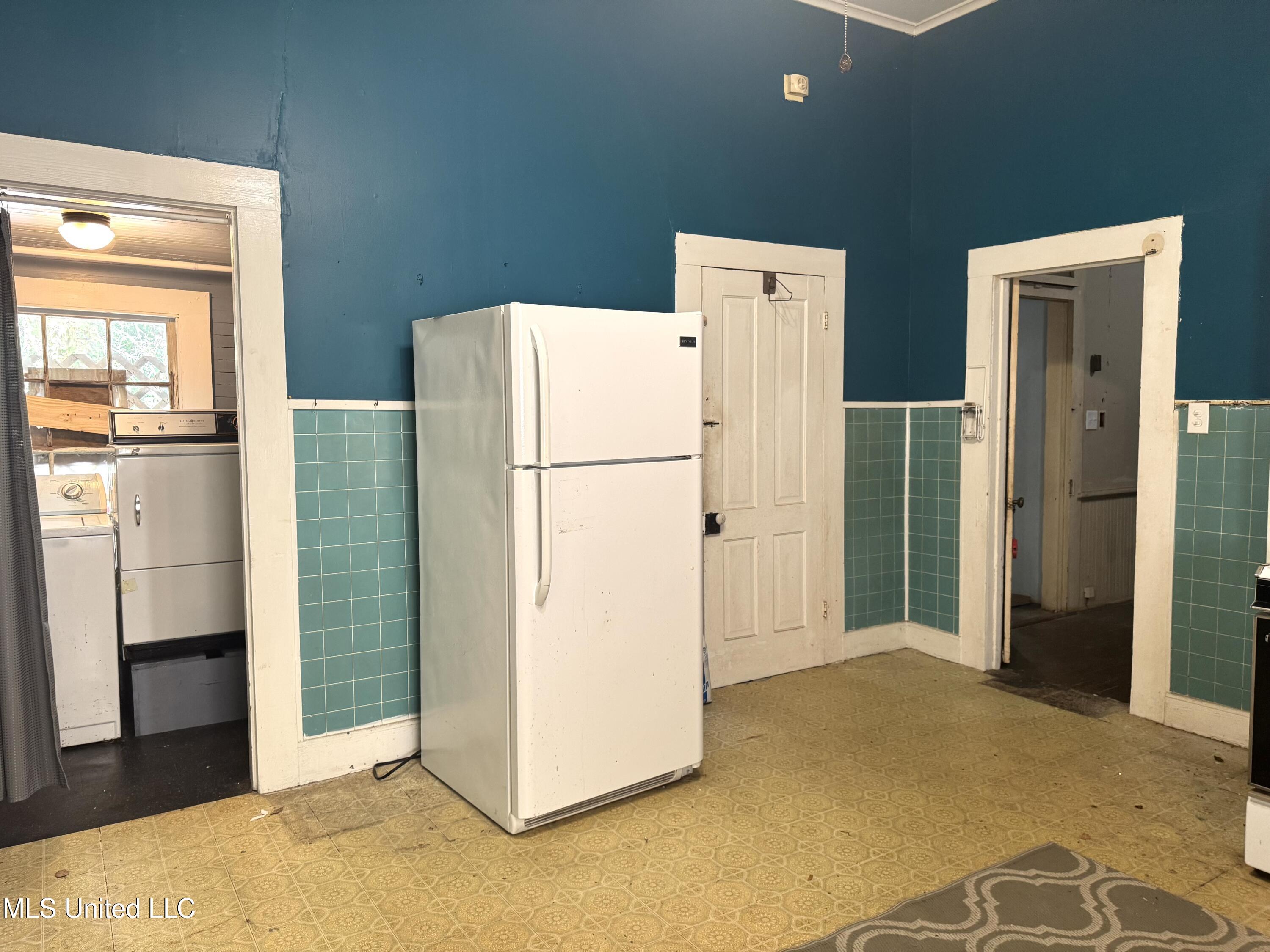 4219 Bellview Avenue Property Photo 13