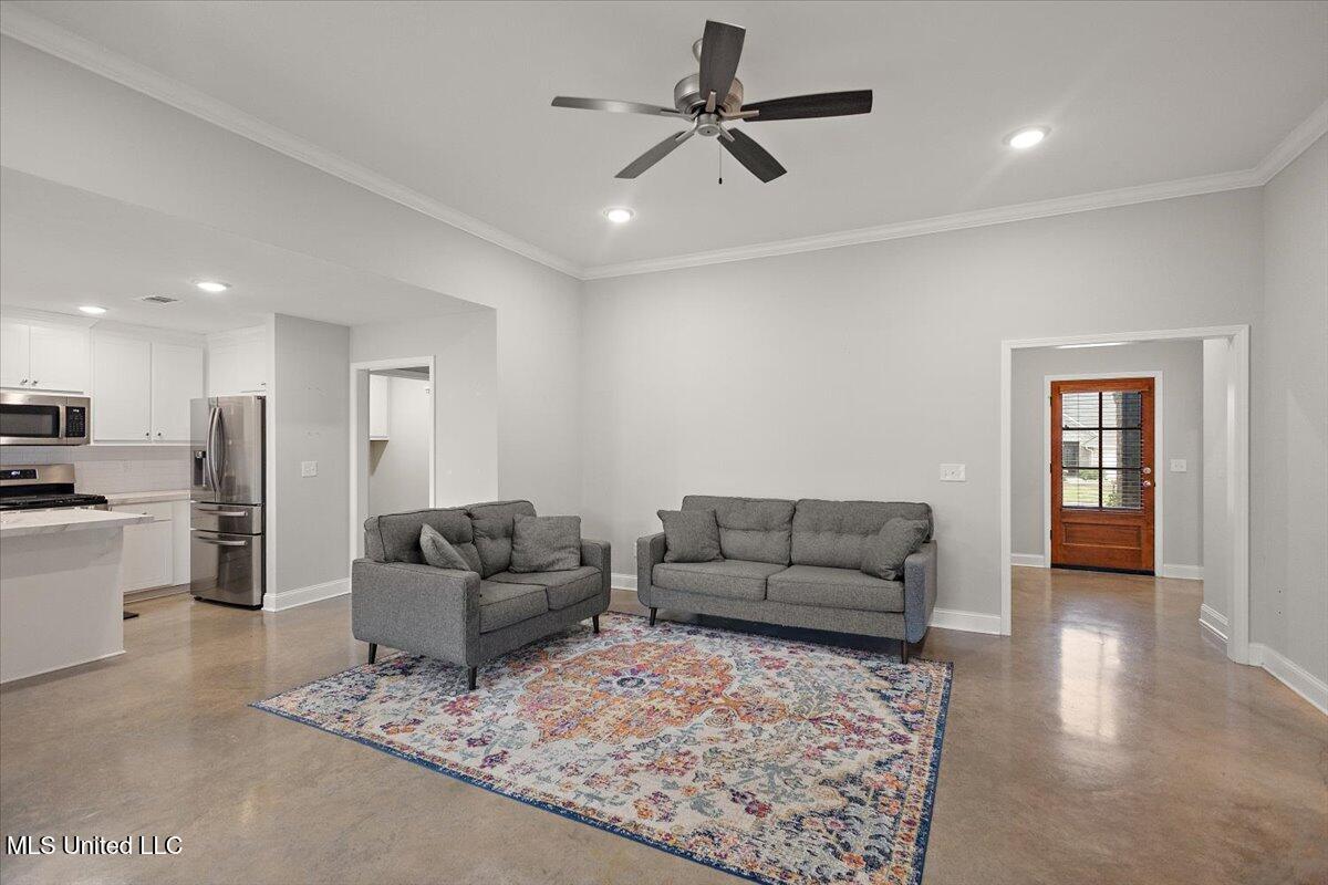 1518 Arcadia Lane Property Photo 5