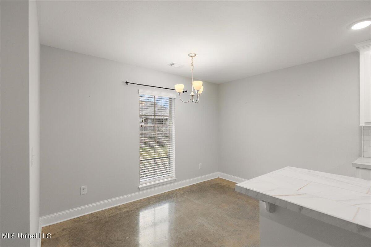 1518 Arcadia Lane Property Photo 6