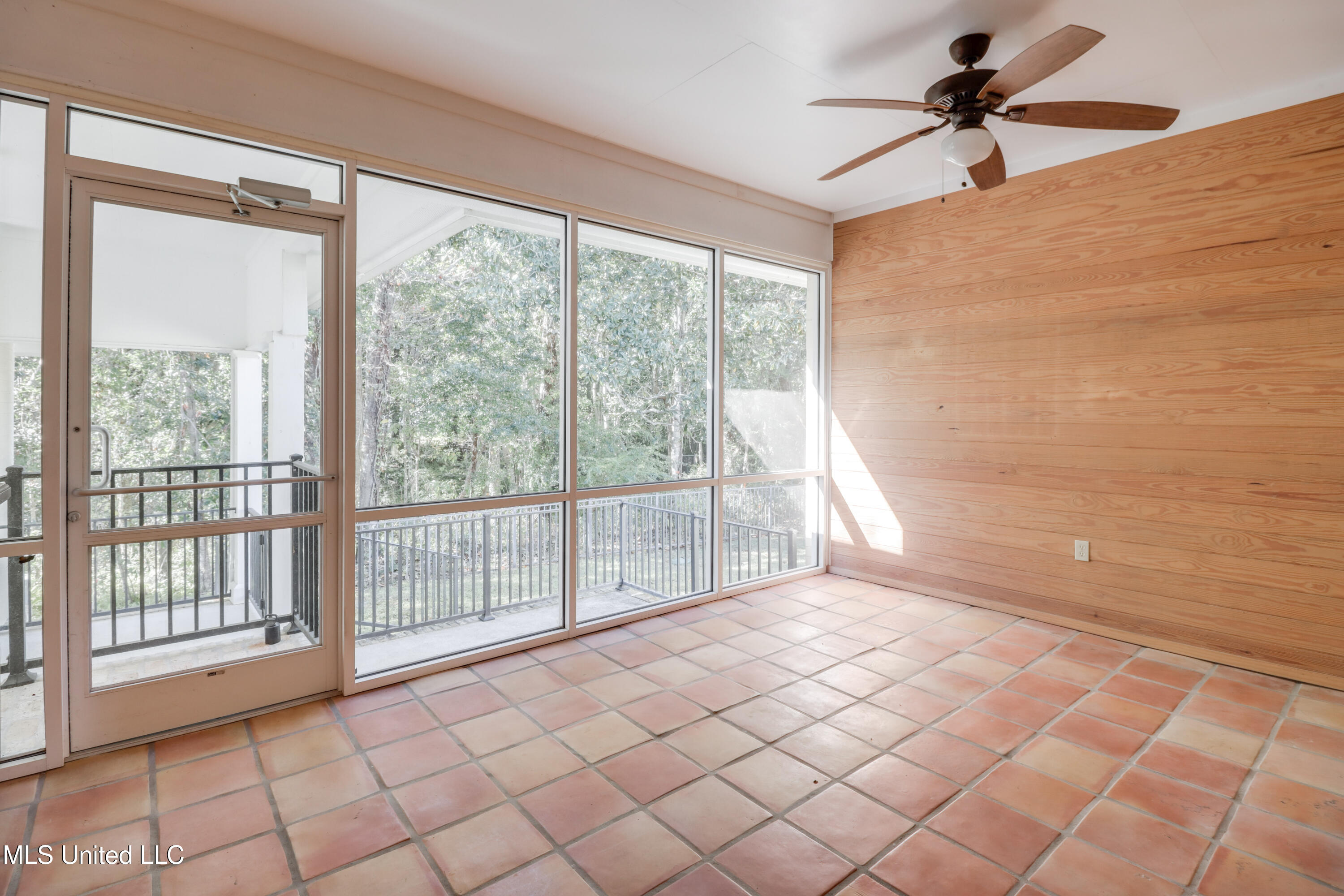 1529 Magnolia Street Property Photo 26