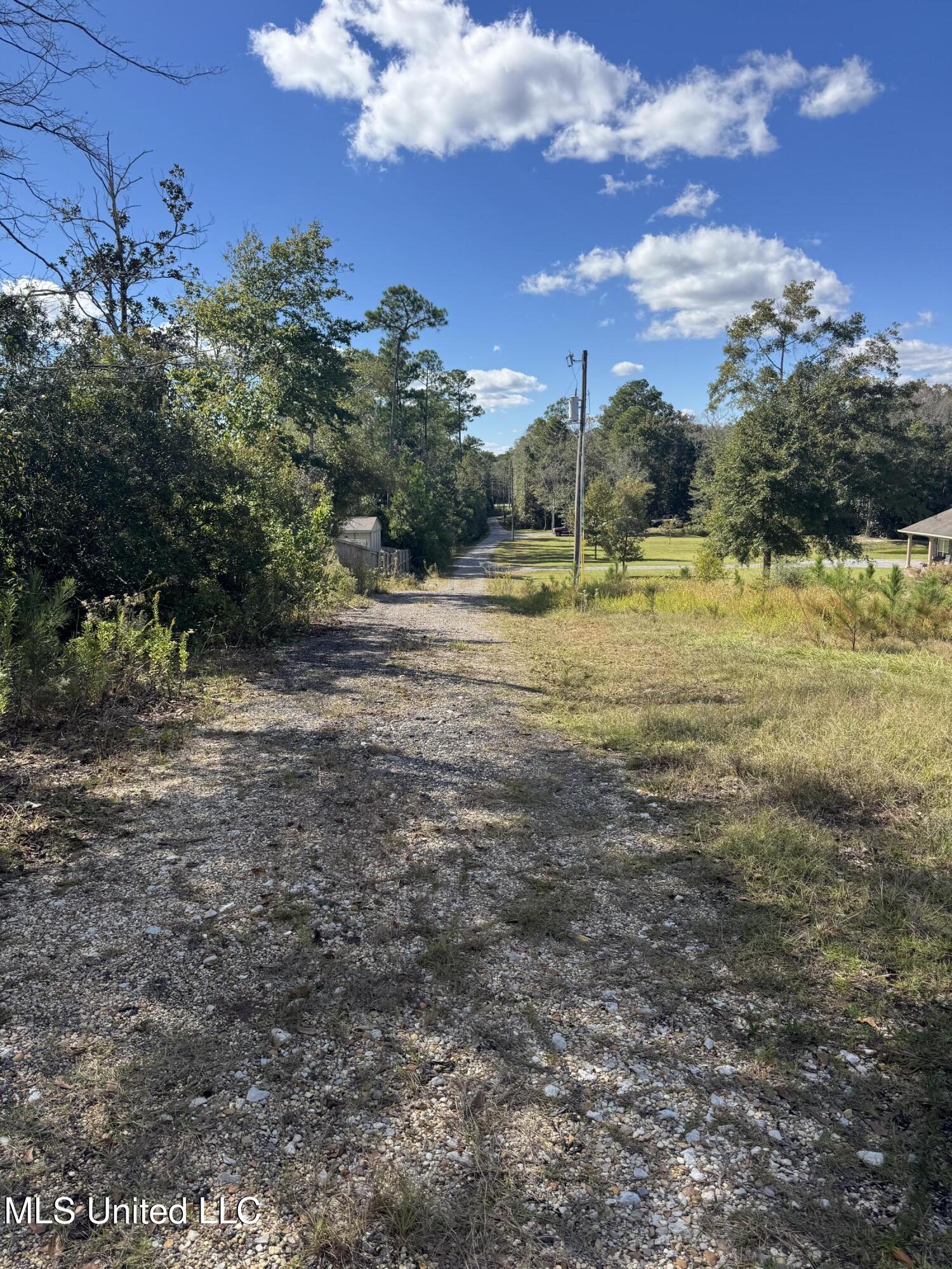 13350 Wash Fayard Road Property Photo 3