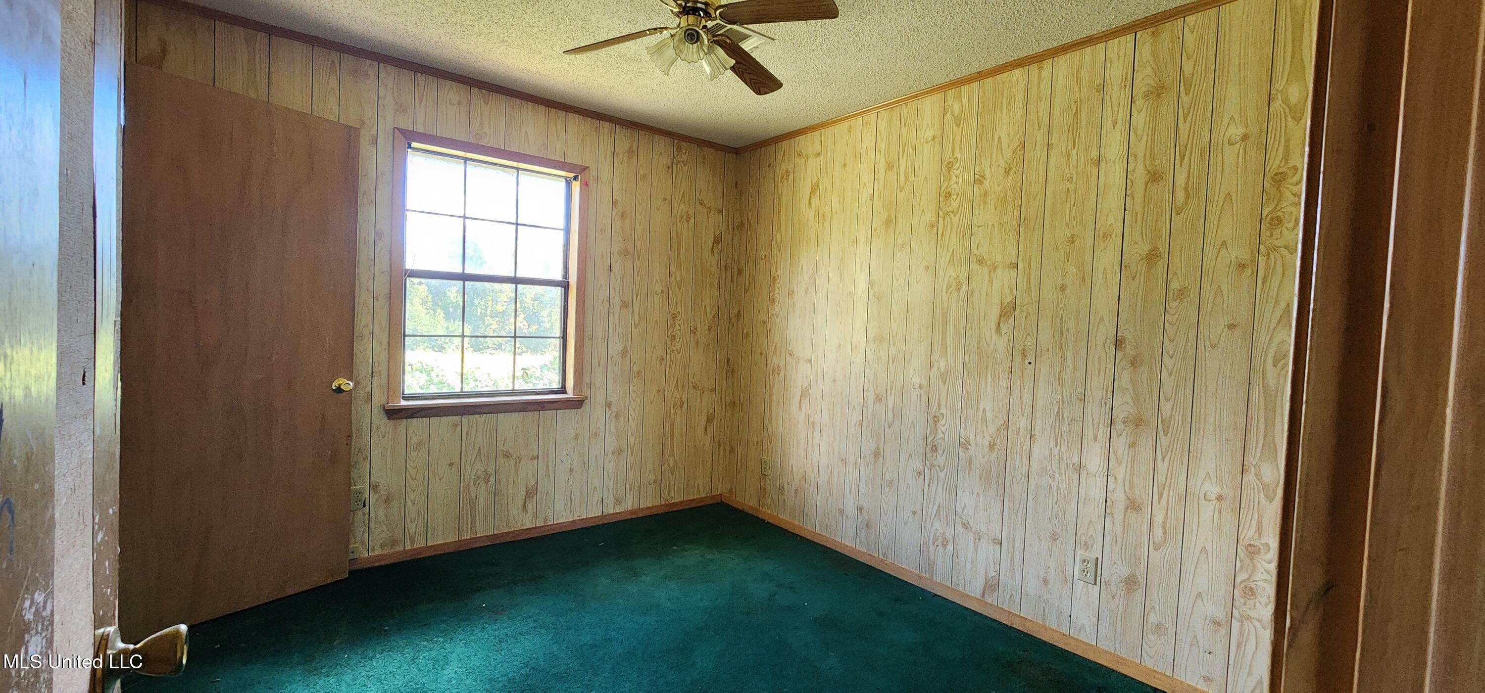 39 Robin Dale Drive Property Photo 9