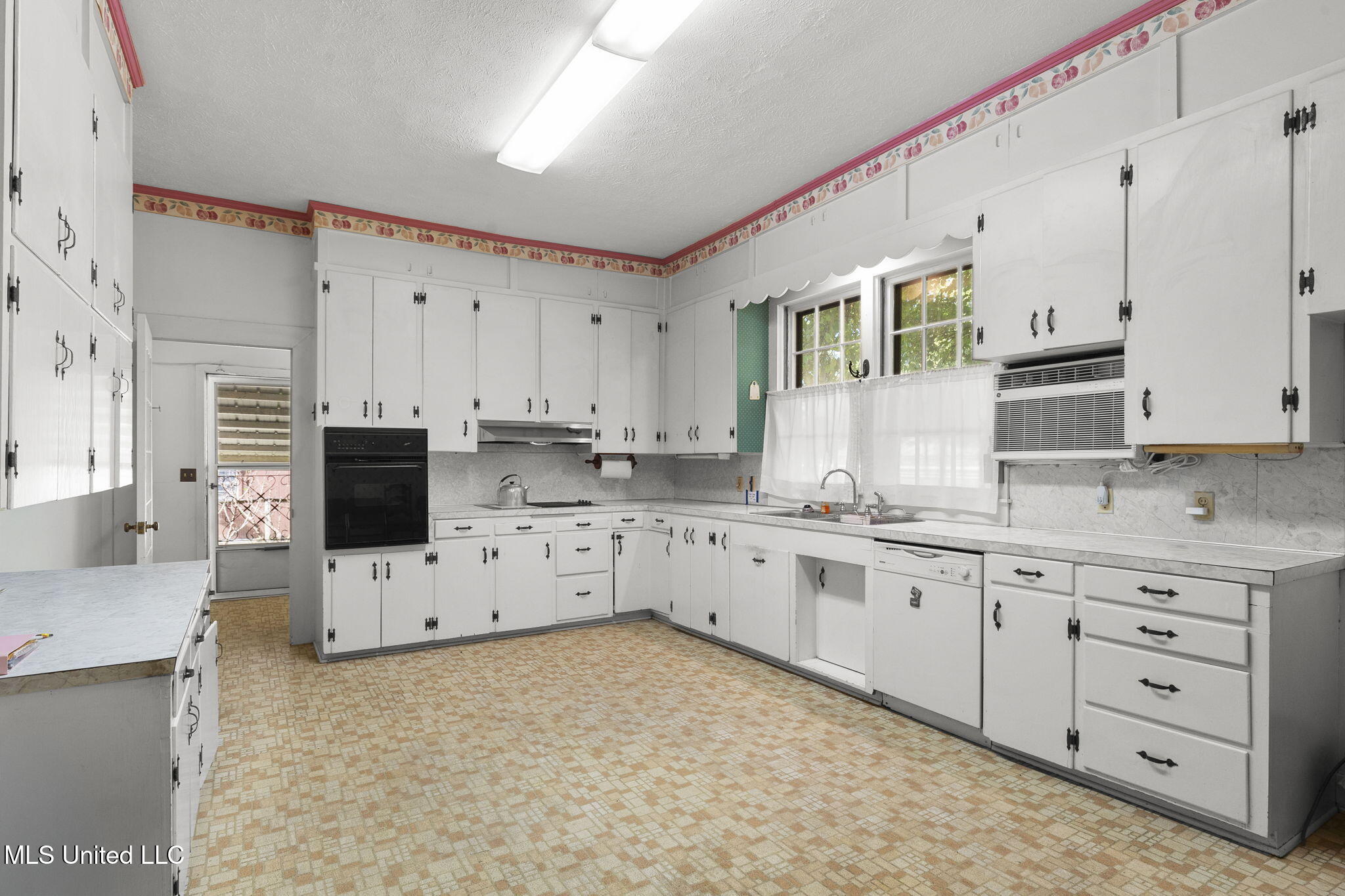 3267 S Liberty Street Property Photo 15