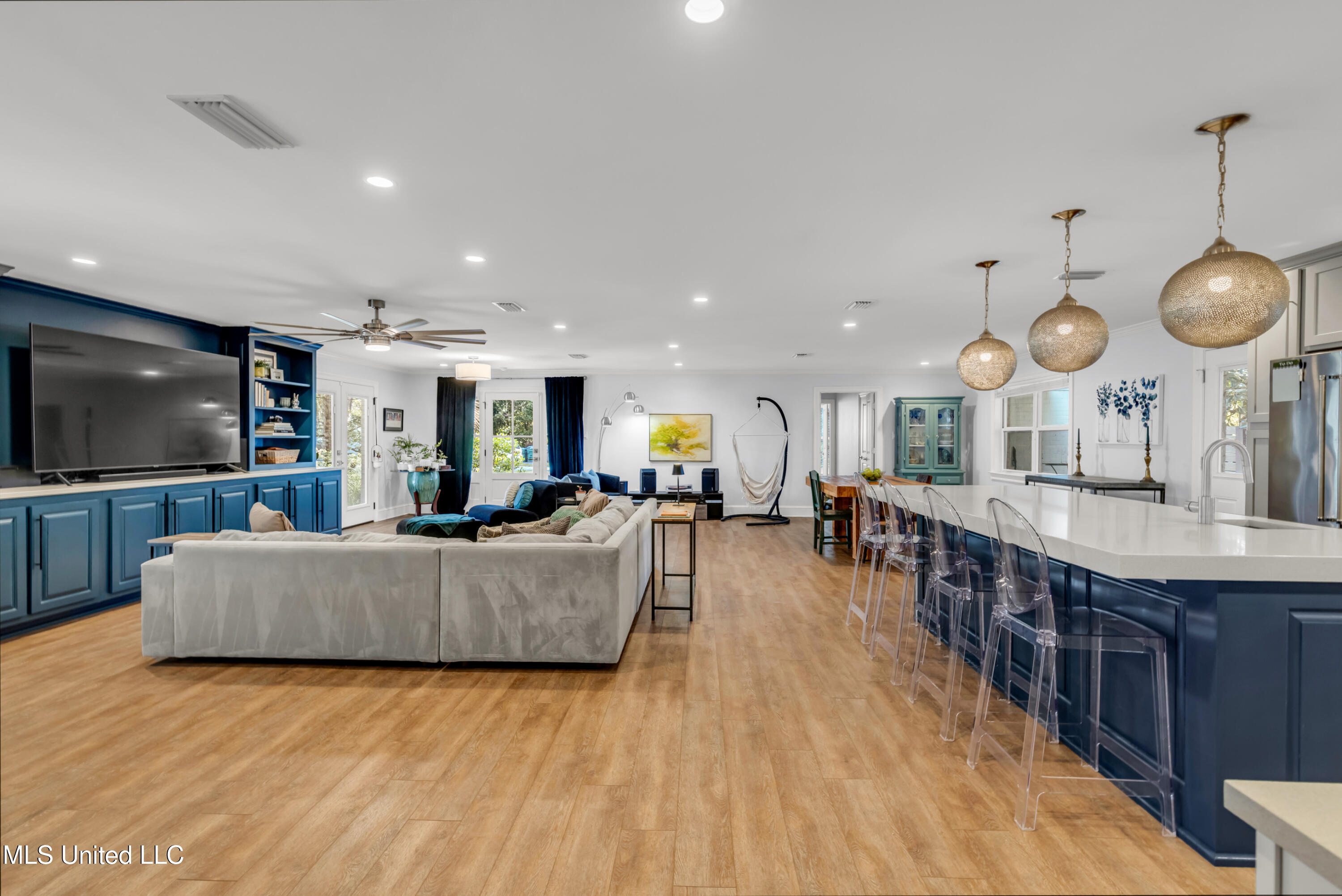 1105 E Cherokee Glen Property Photo 14