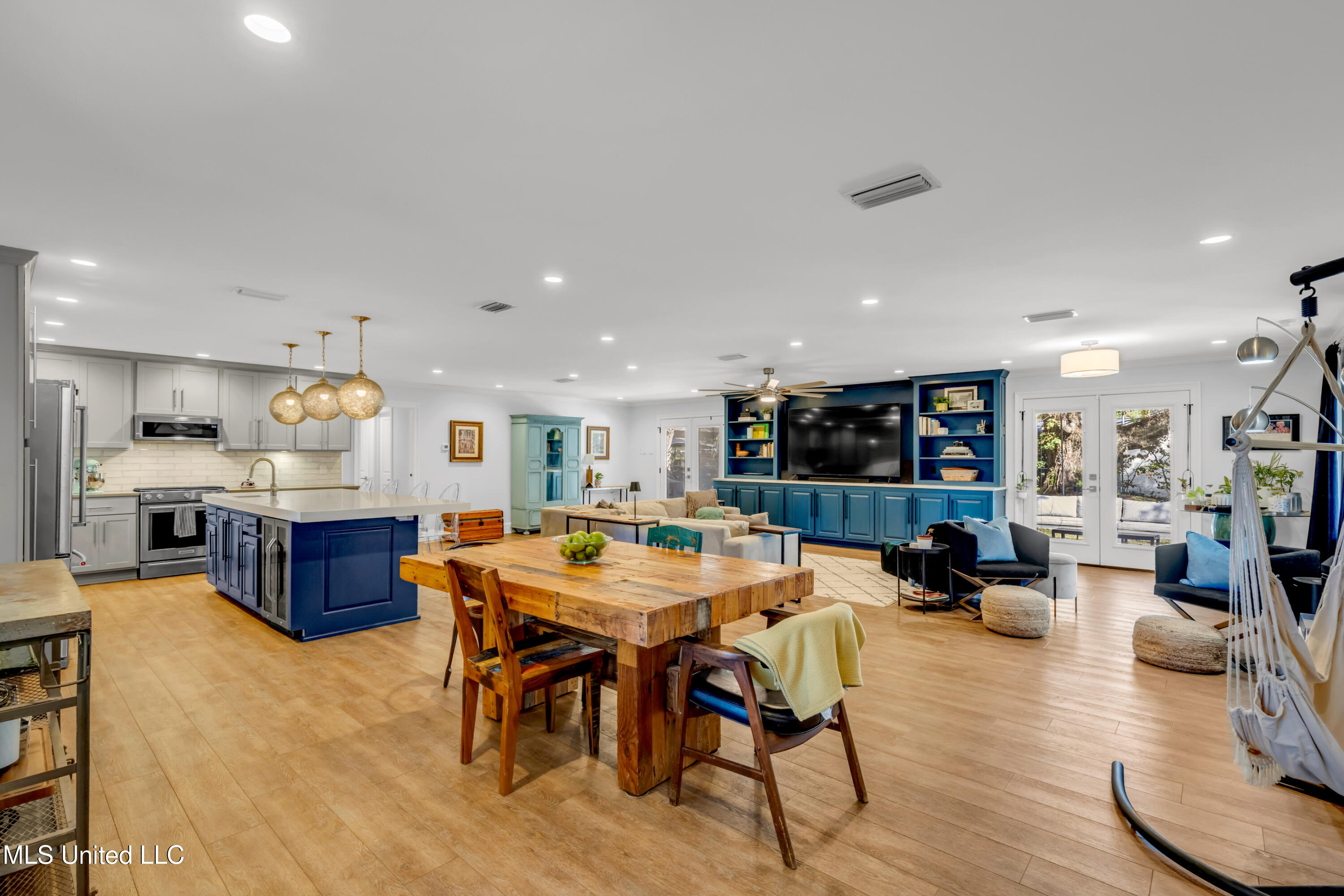 1105 E Cherokee Glen Property Photo 16