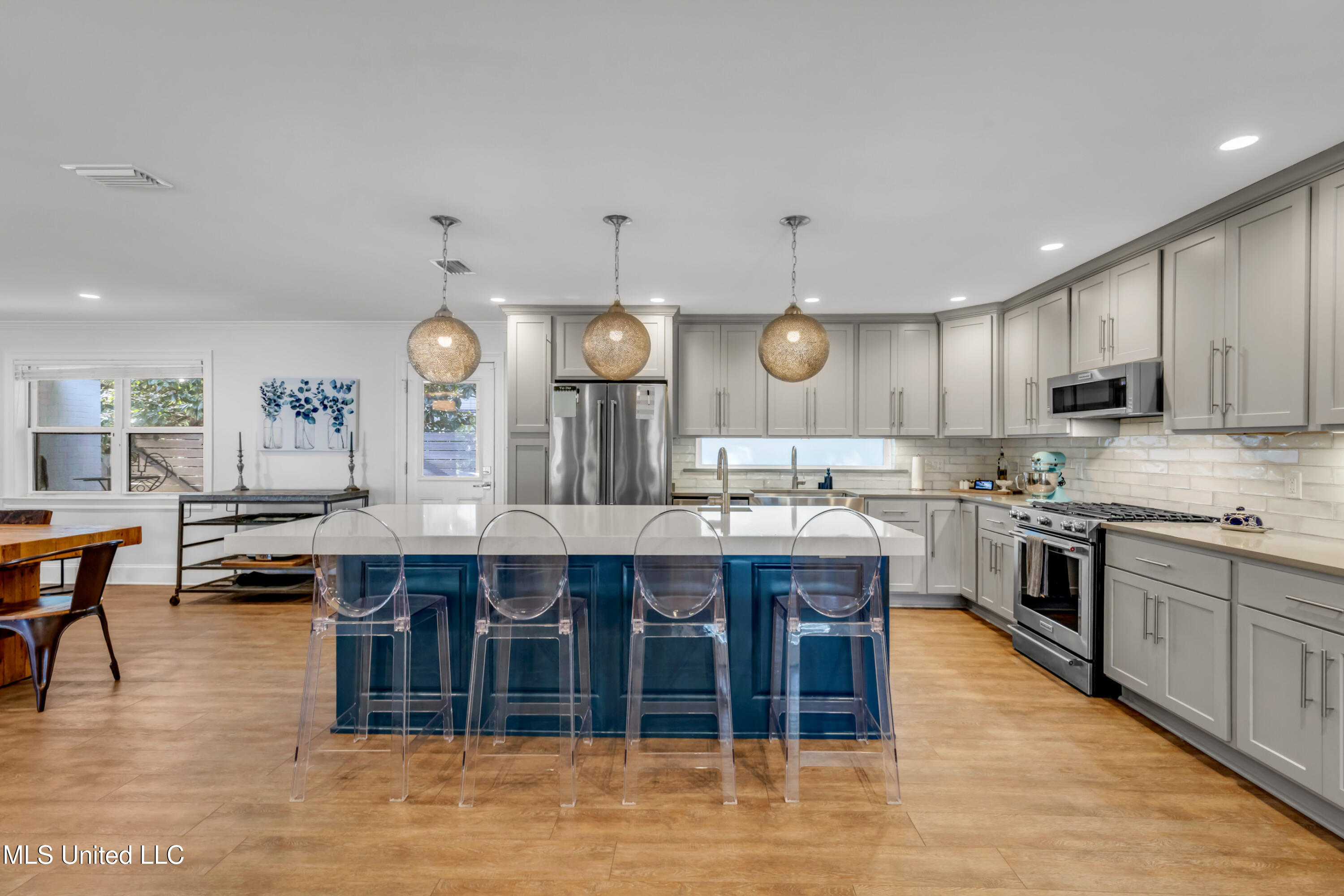 1105 E Cherokee Glen Property Photo 18