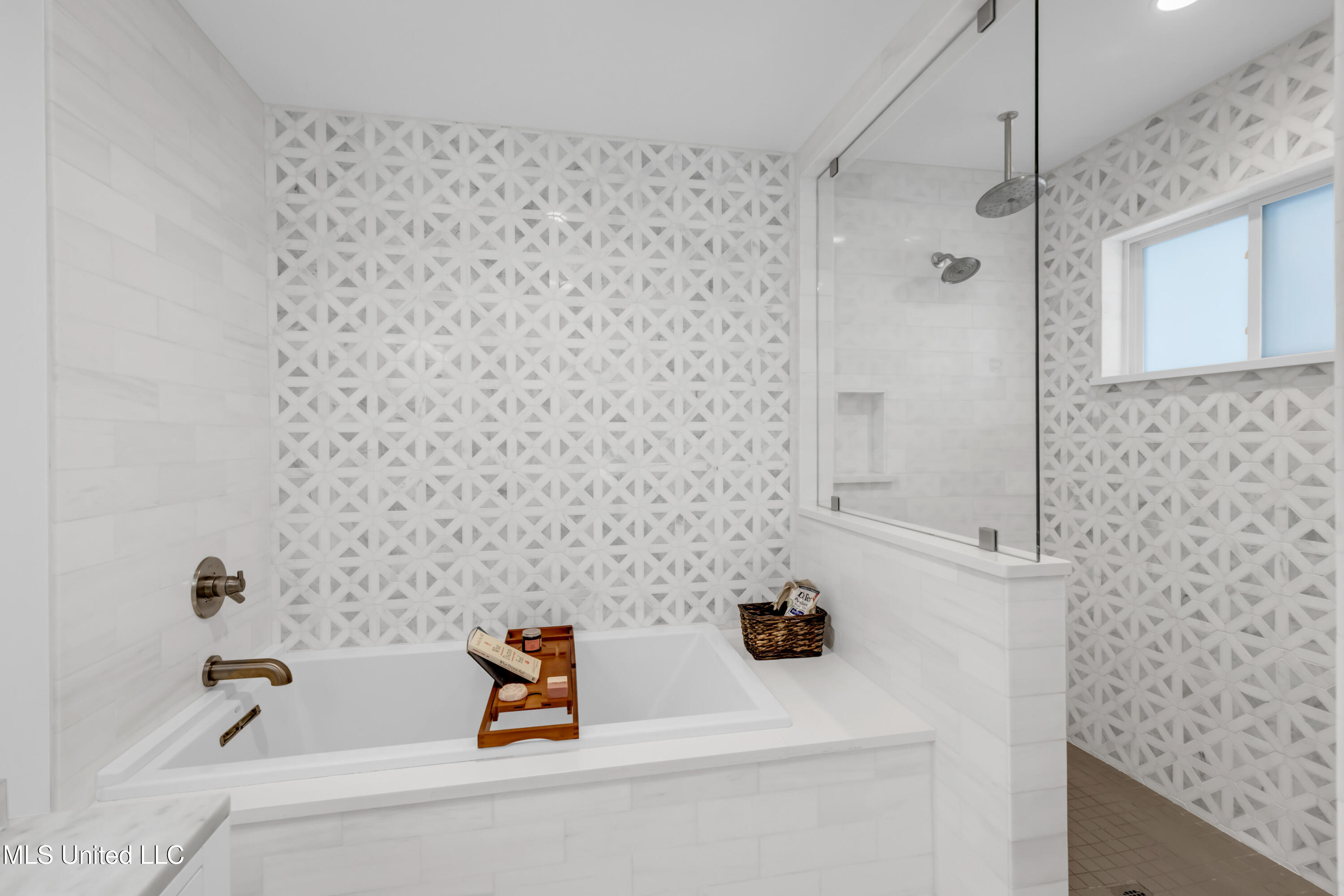 1105 E Cherokee Glen Property Photo 30