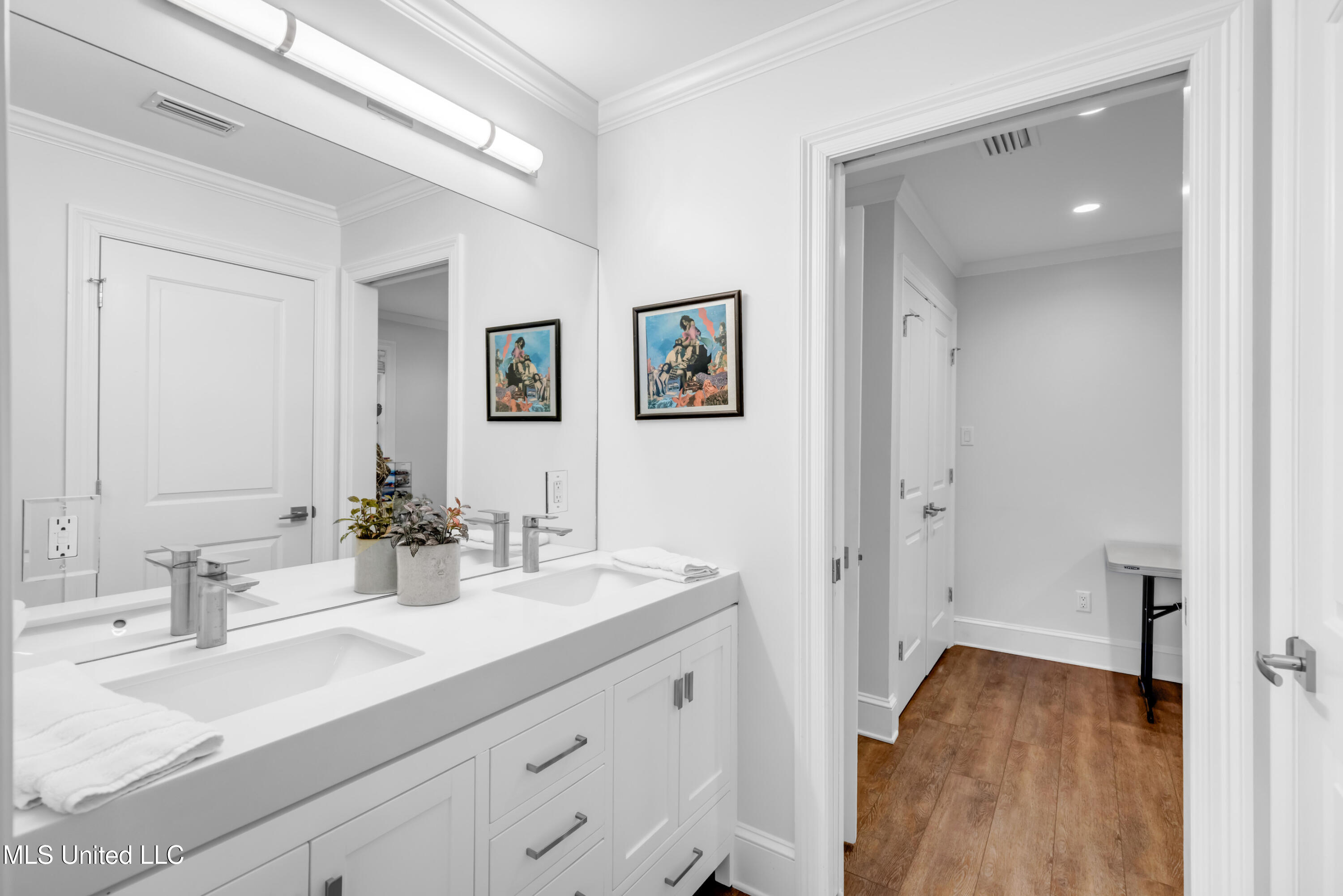 1105 E Cherokee Glen Property Photo 43