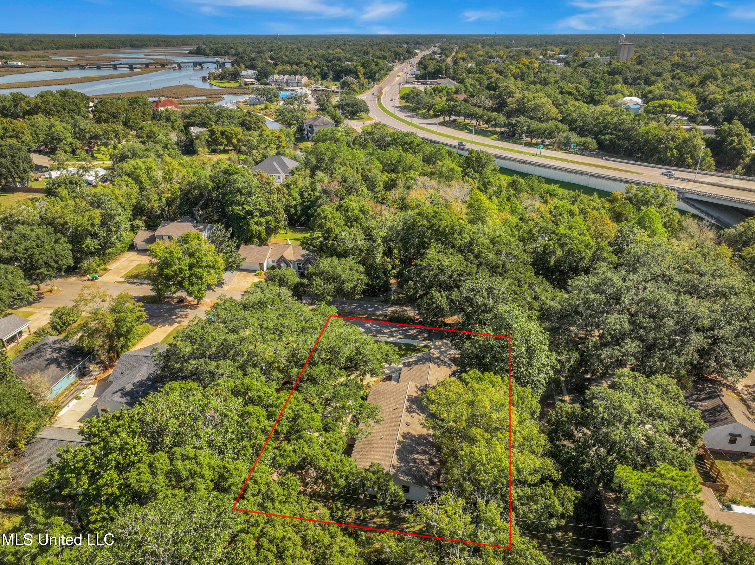 1105 E Cherokee Glen Property Photo 63