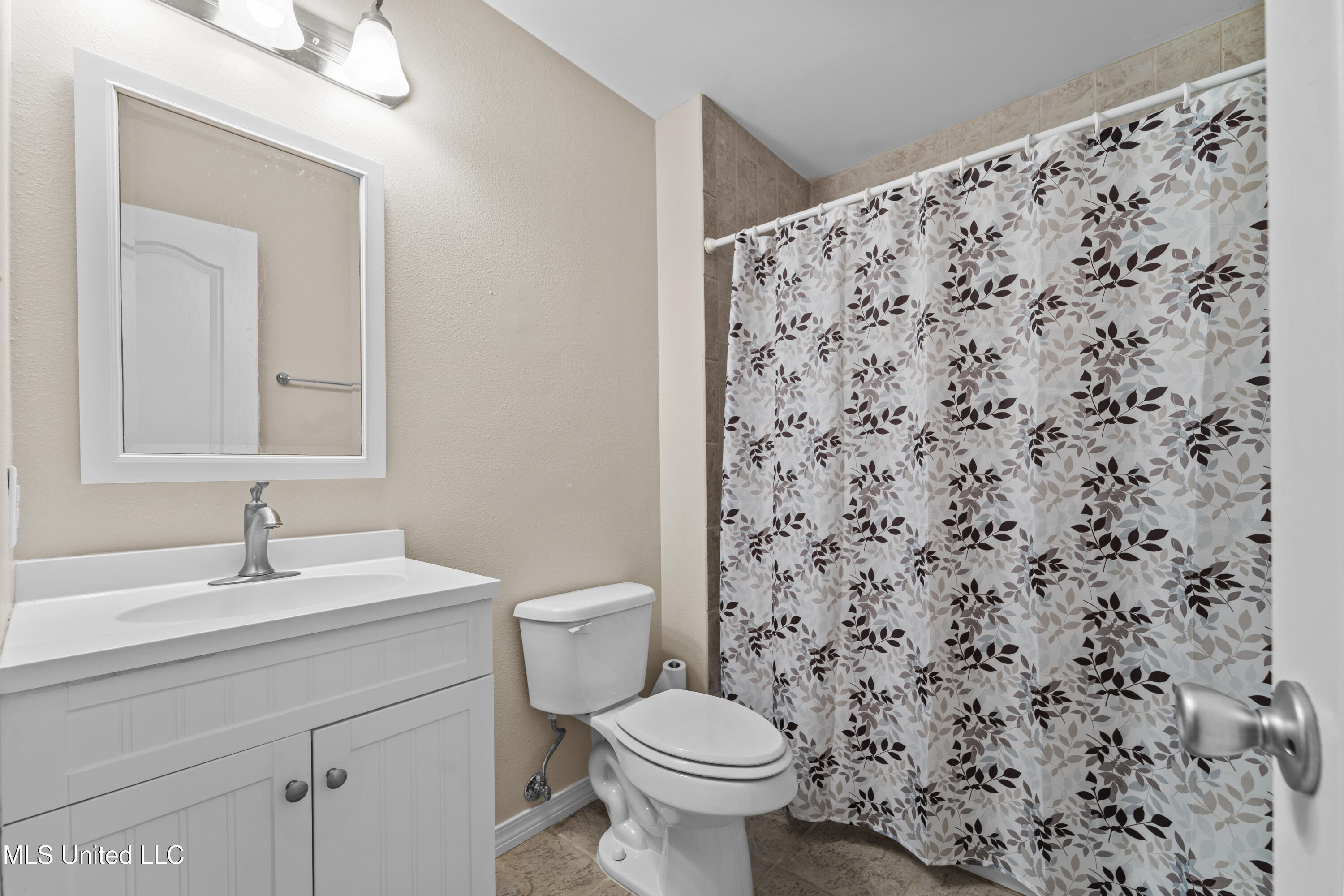 109 Fernwood Drive Property Photo 17