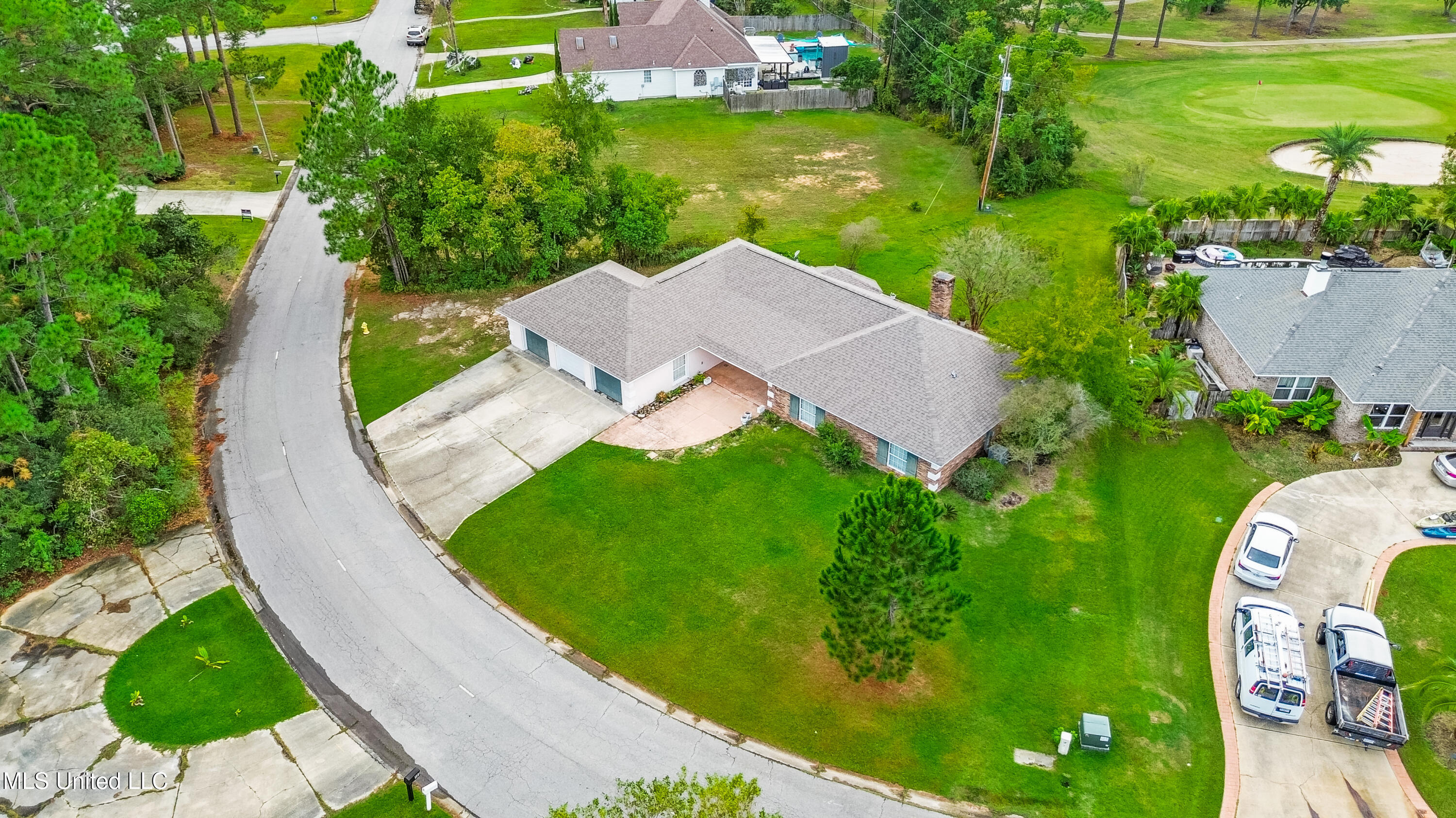 109 Fernwood Drive Property Photo 29