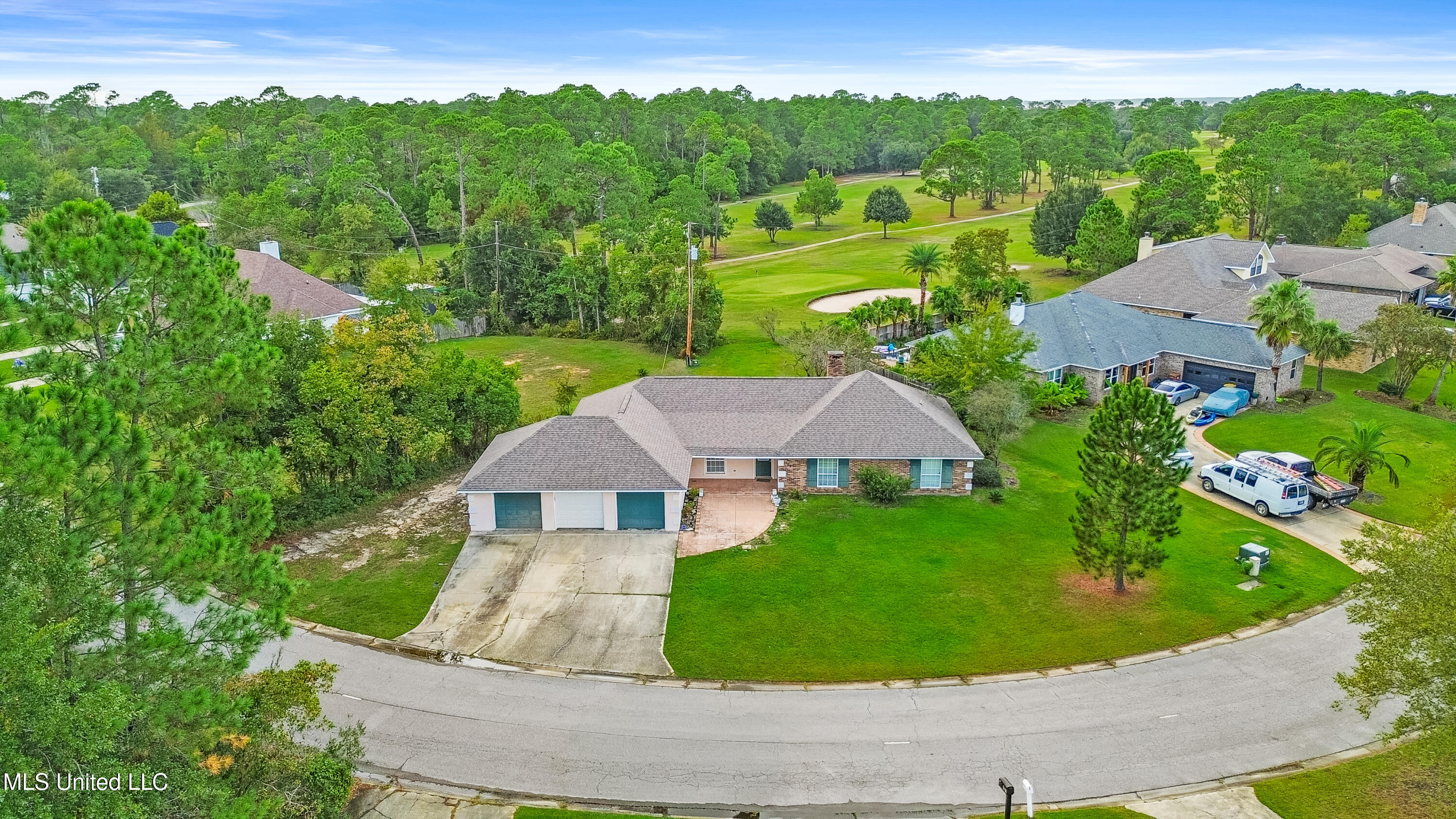 109 Fernwood Drive Property Photo 30