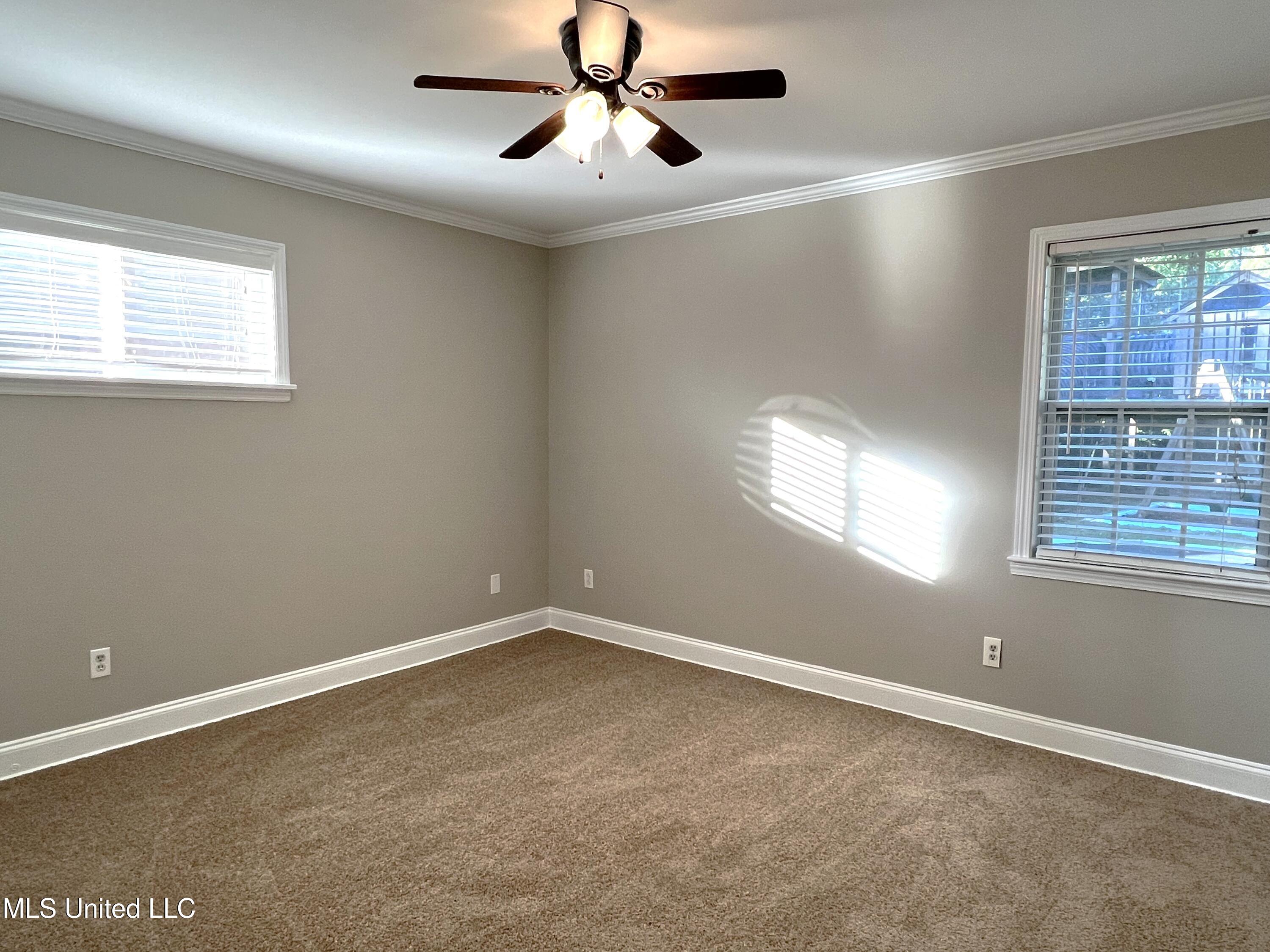 8539 Chesterfield Drive Property Photo 13