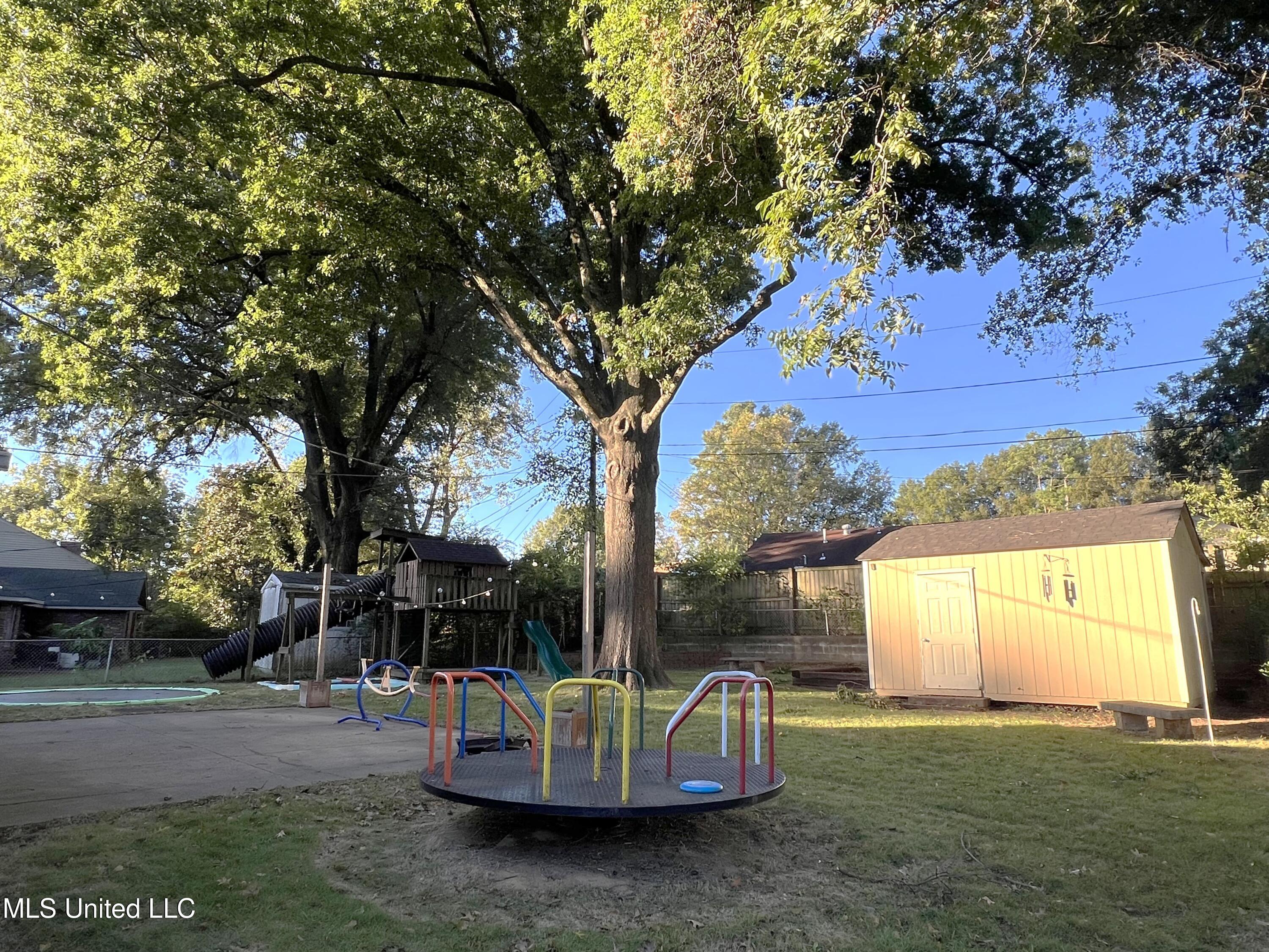 8539 Chesterfield Drive Property Photo 17