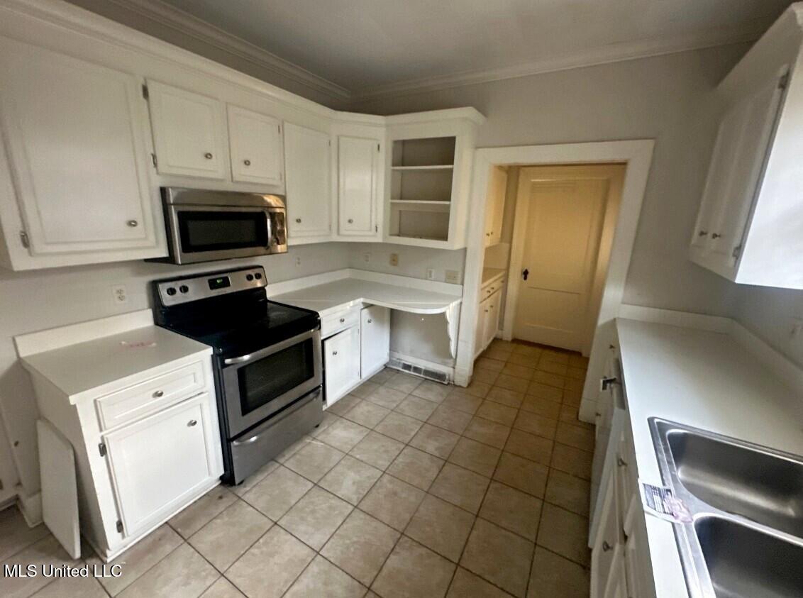 627 Mohawk Avenue Property Photo 3