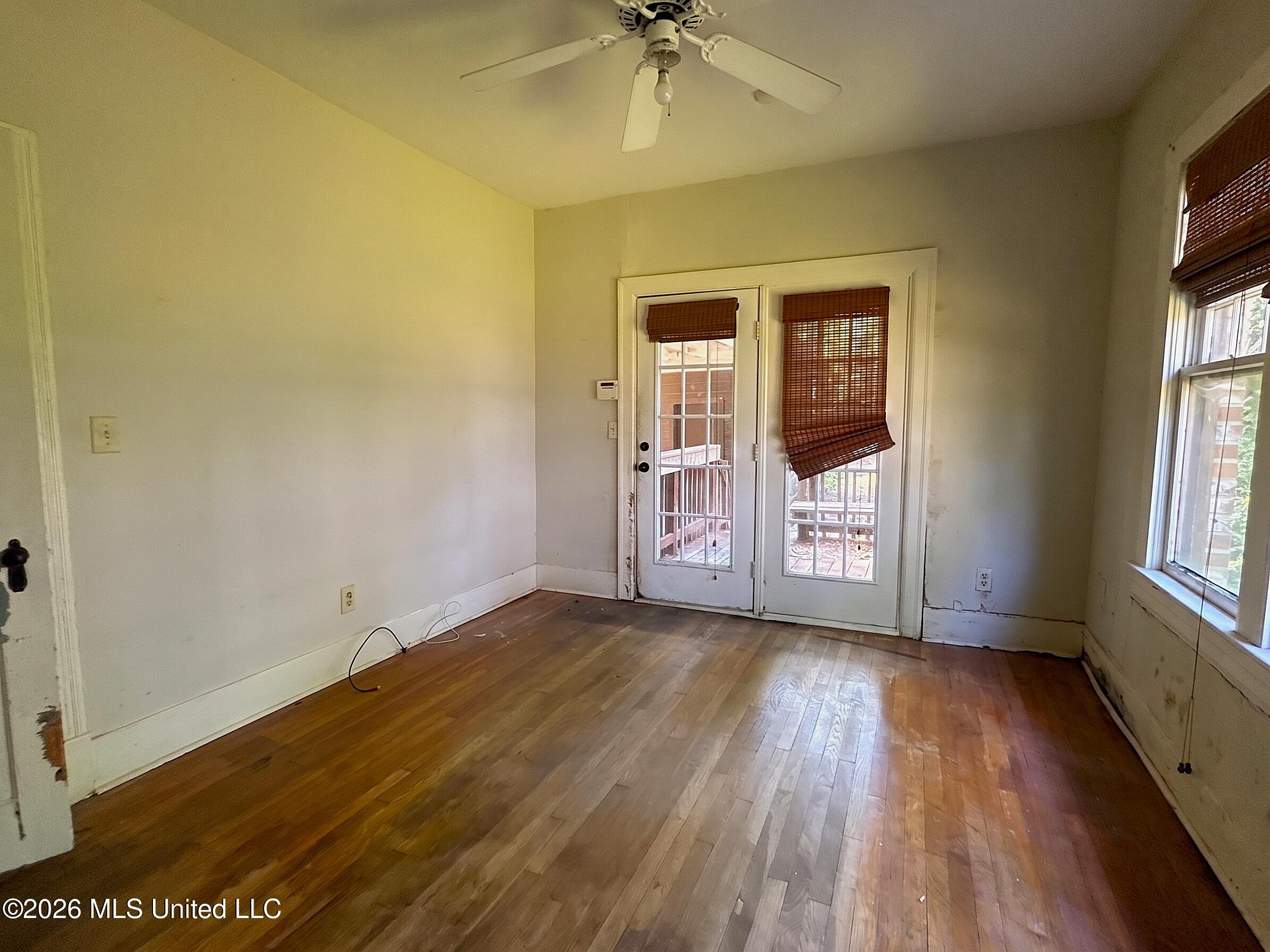 627 Mohawk Avenue Property Photo 11