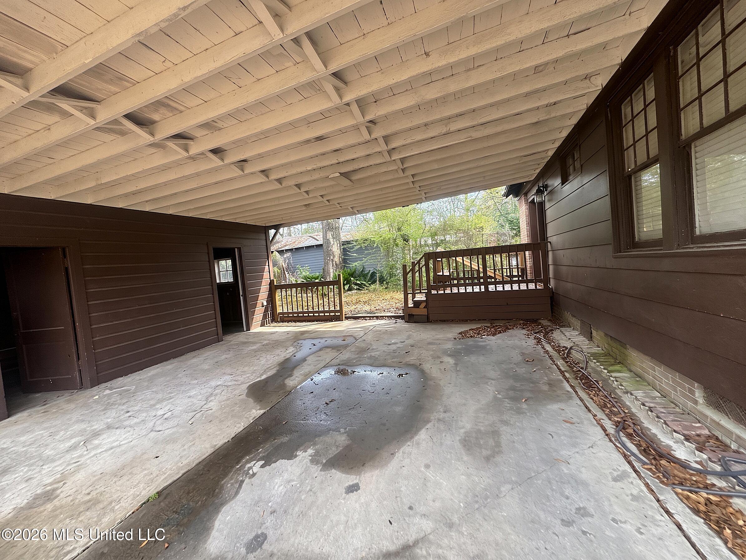 627 Mohawk Avenue Property Photo 14