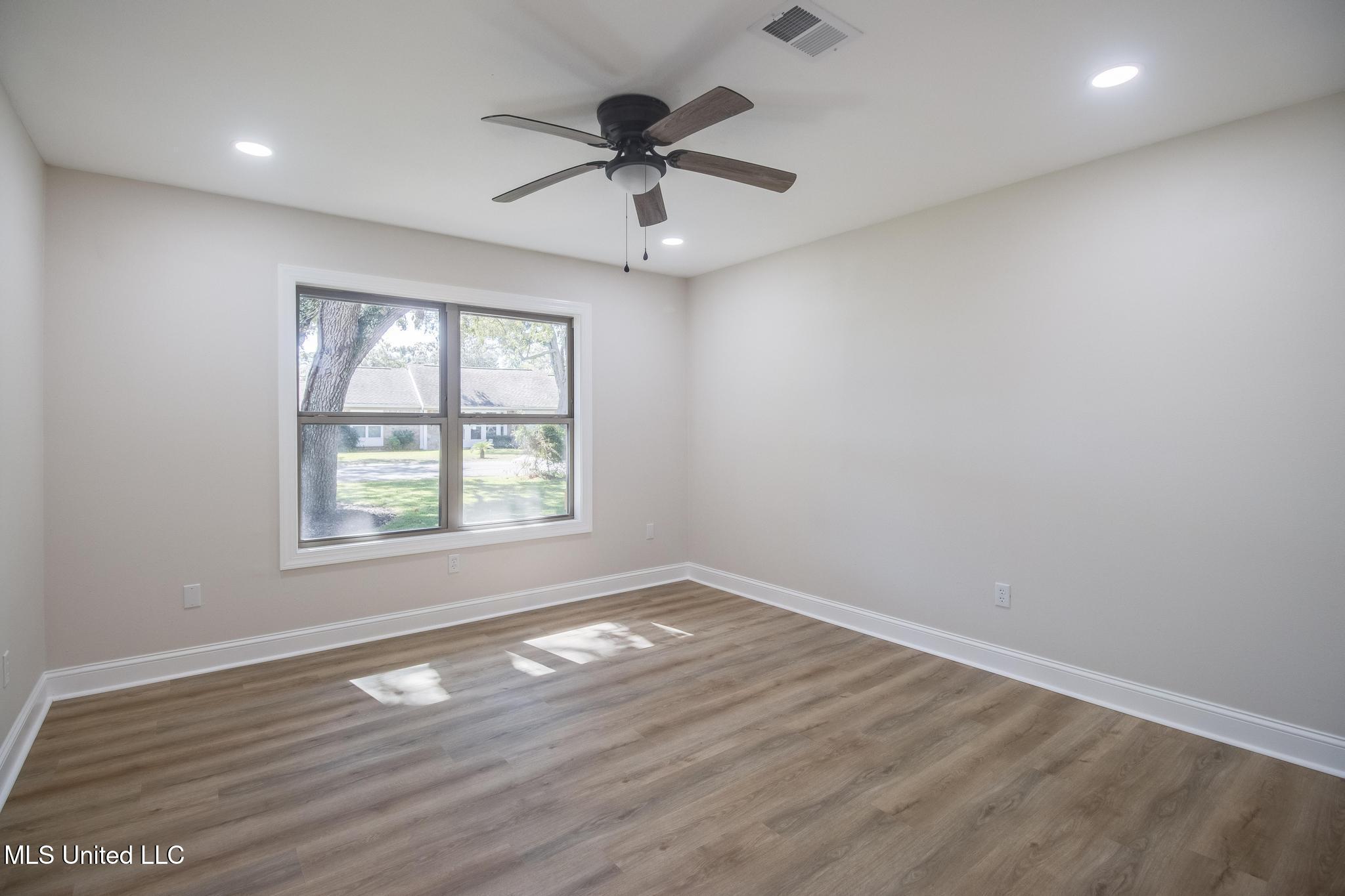 306 Westview Drive Property Photo 19