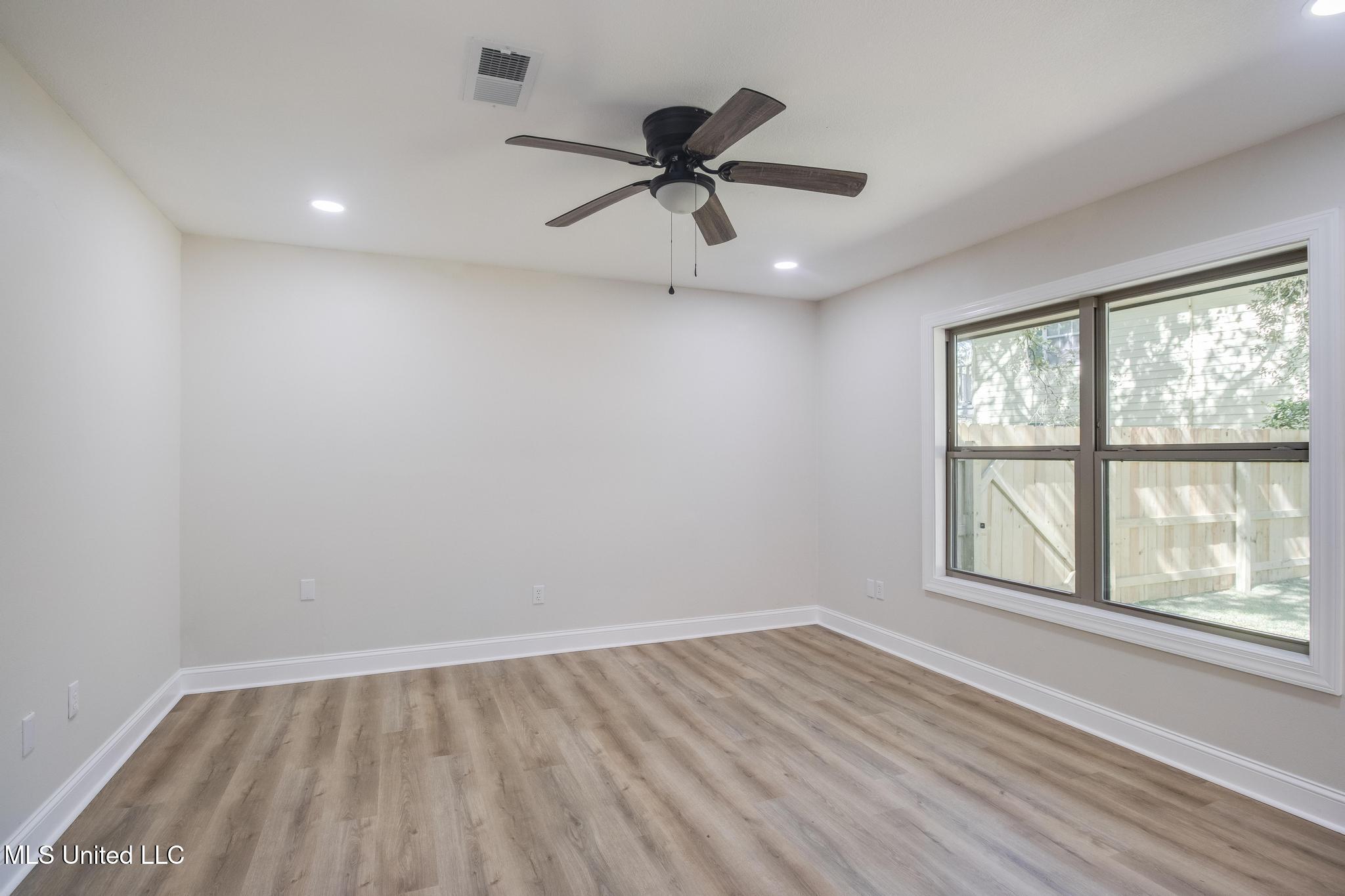 306 Westview Drive Property Photo 25