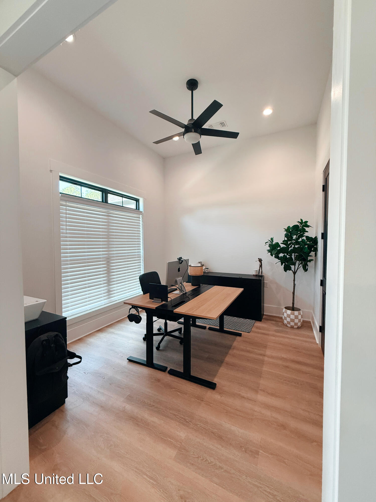 10 Switch Road Property Photo 4