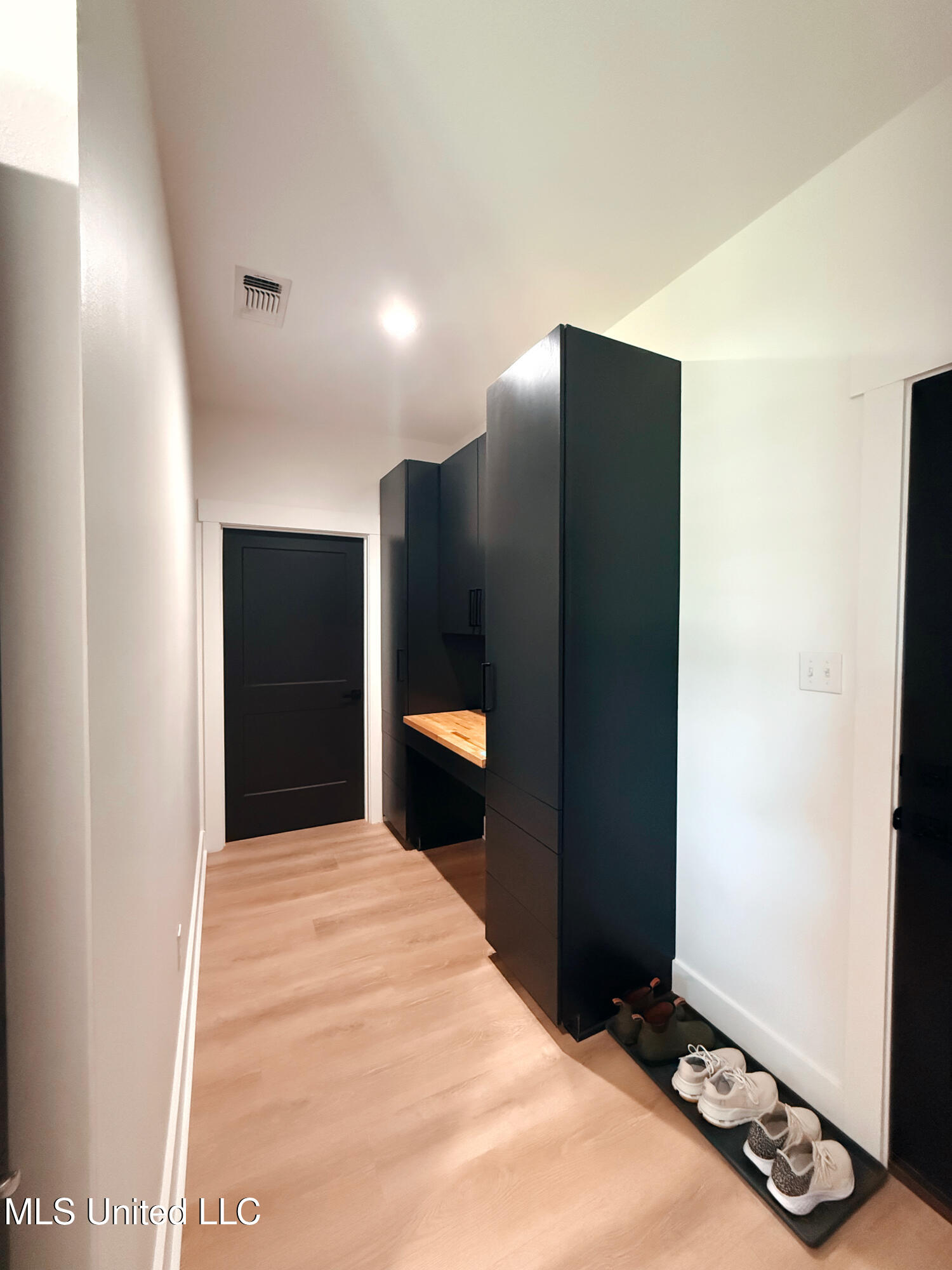 10 Switch Road Property Photo 17