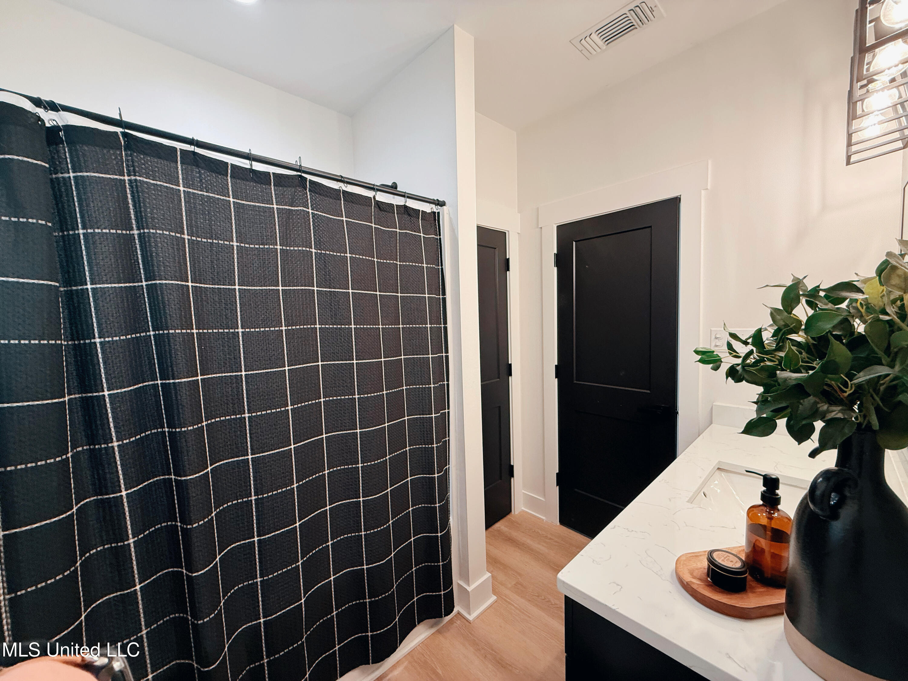 10 Switch Road Property Photo 38